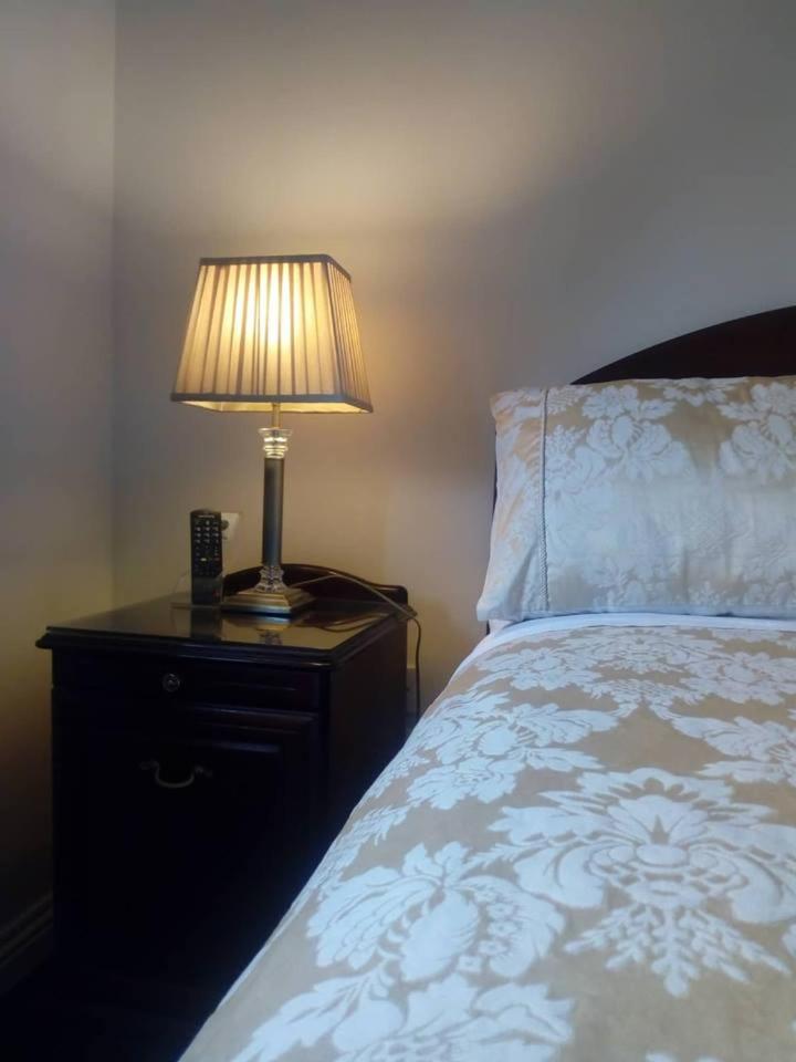 Triple Room with Private Bathroom - Photo 13