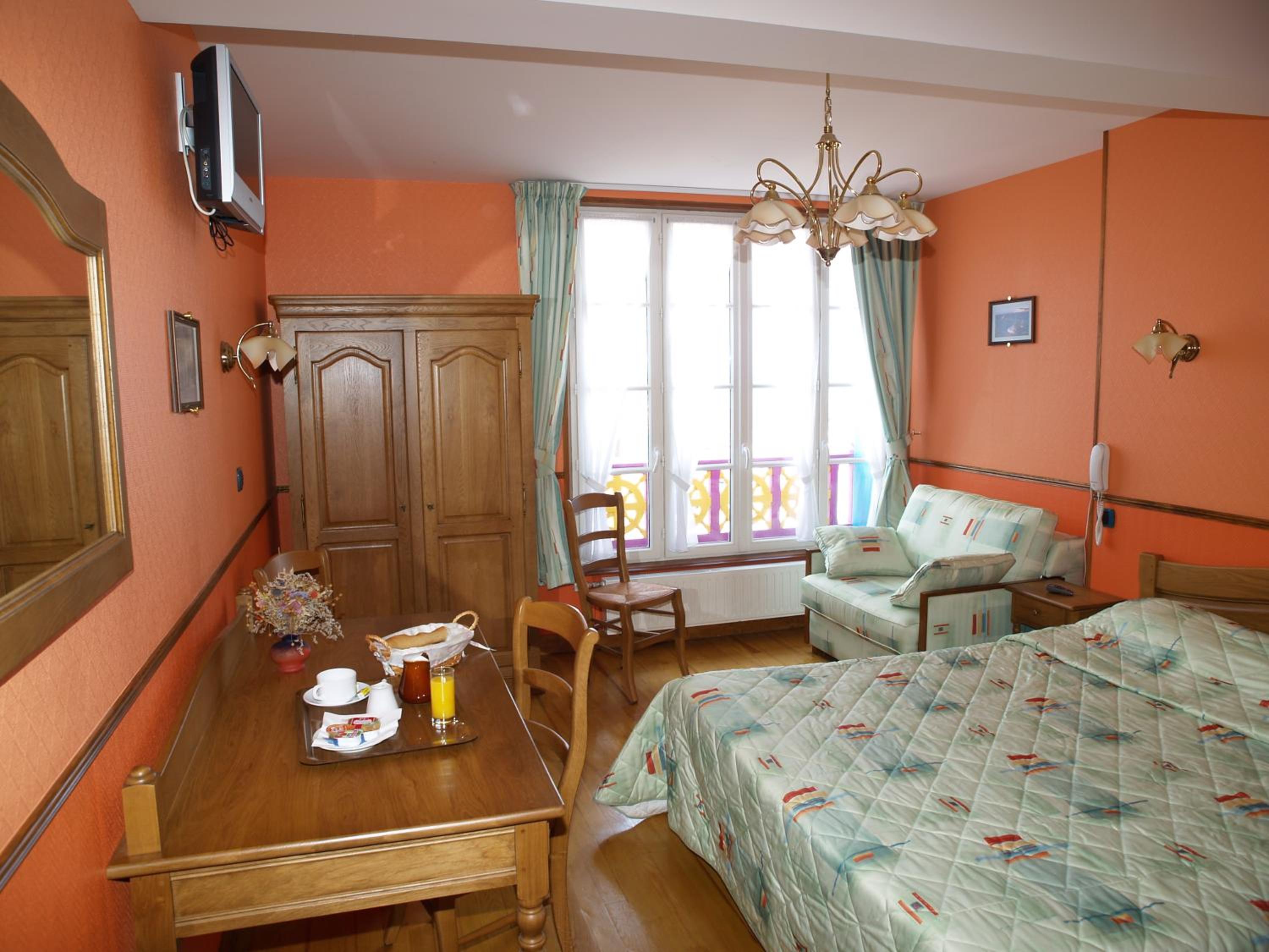 Triple Room with Sea View and Balneo Bath