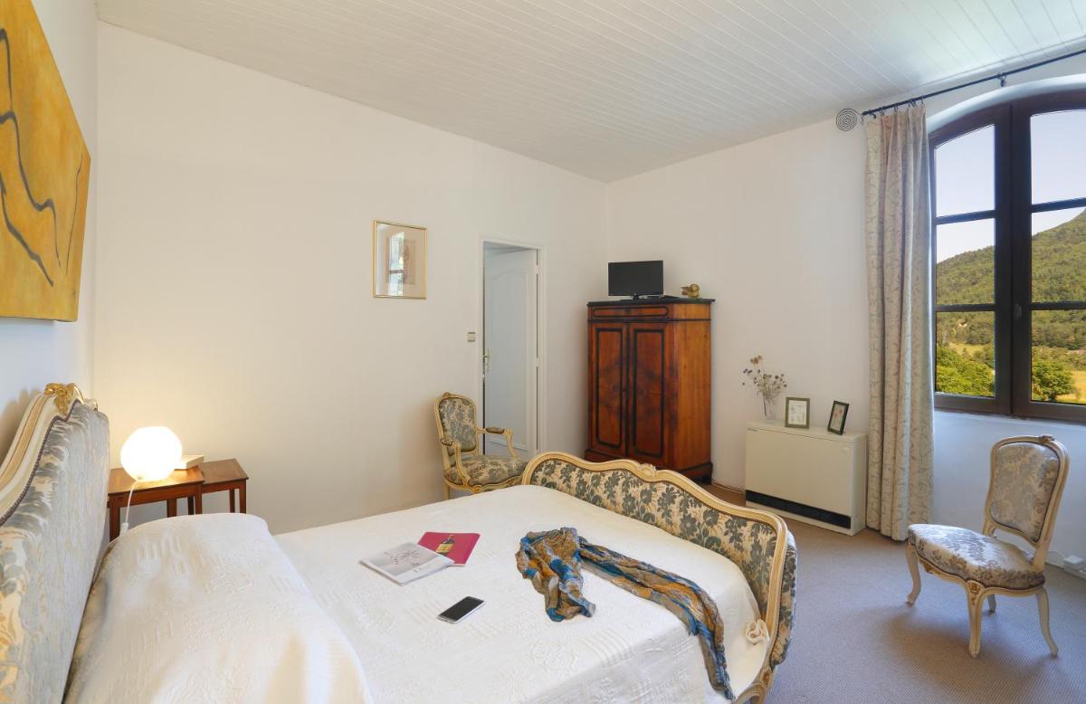 Suite with Garden View photo 2