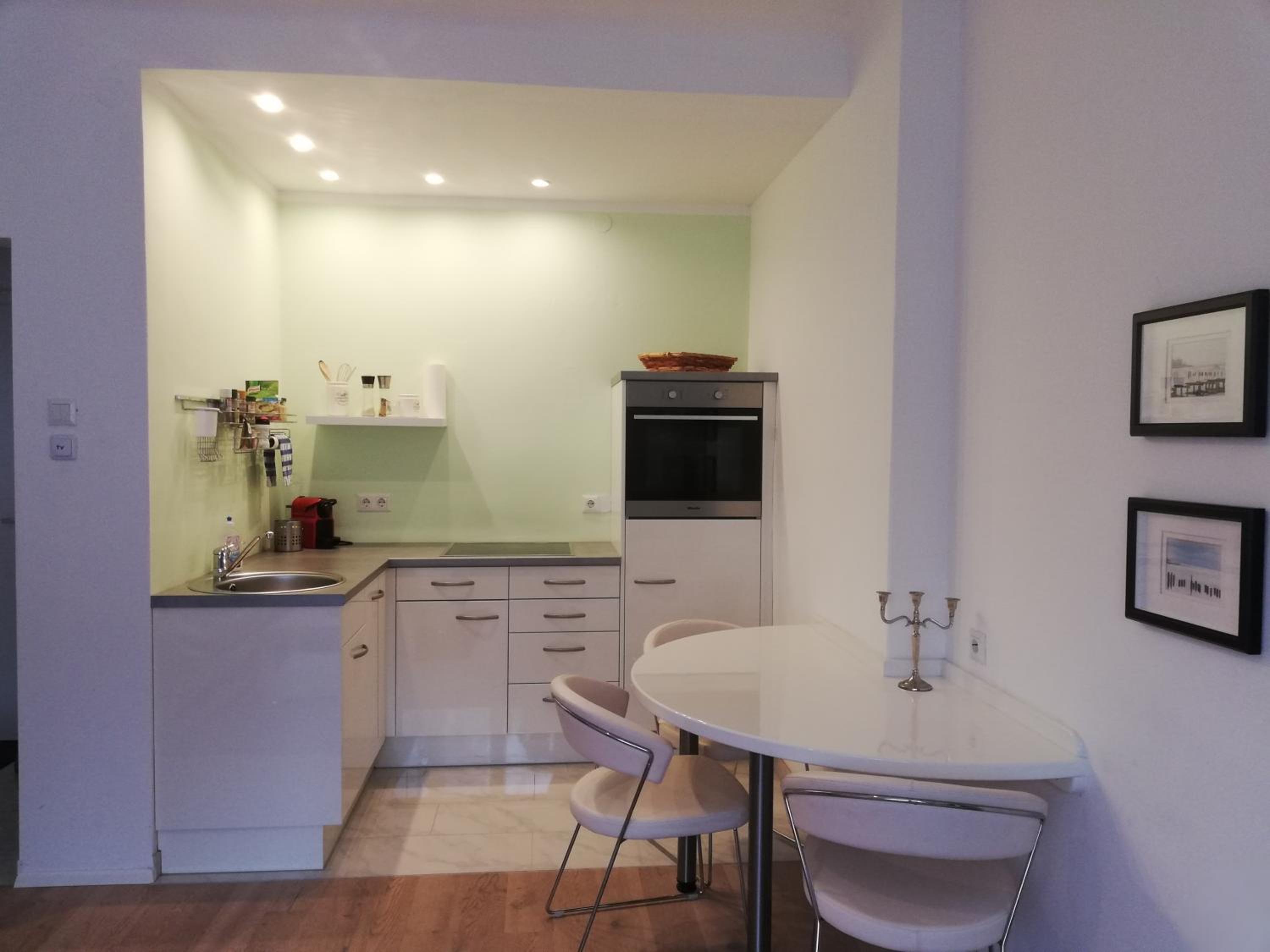Apartment - Photo 3