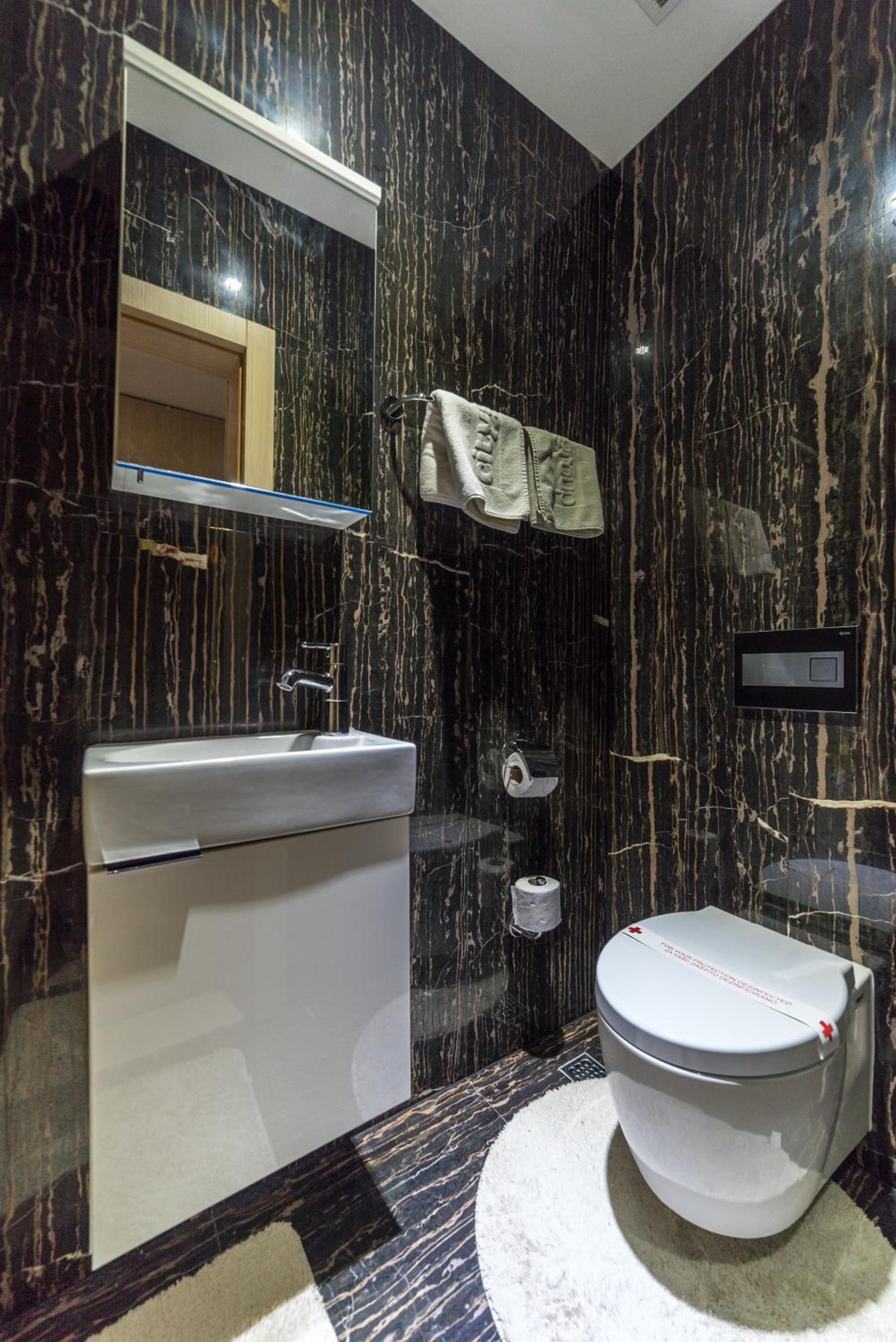 Presidential Suite photo 2
