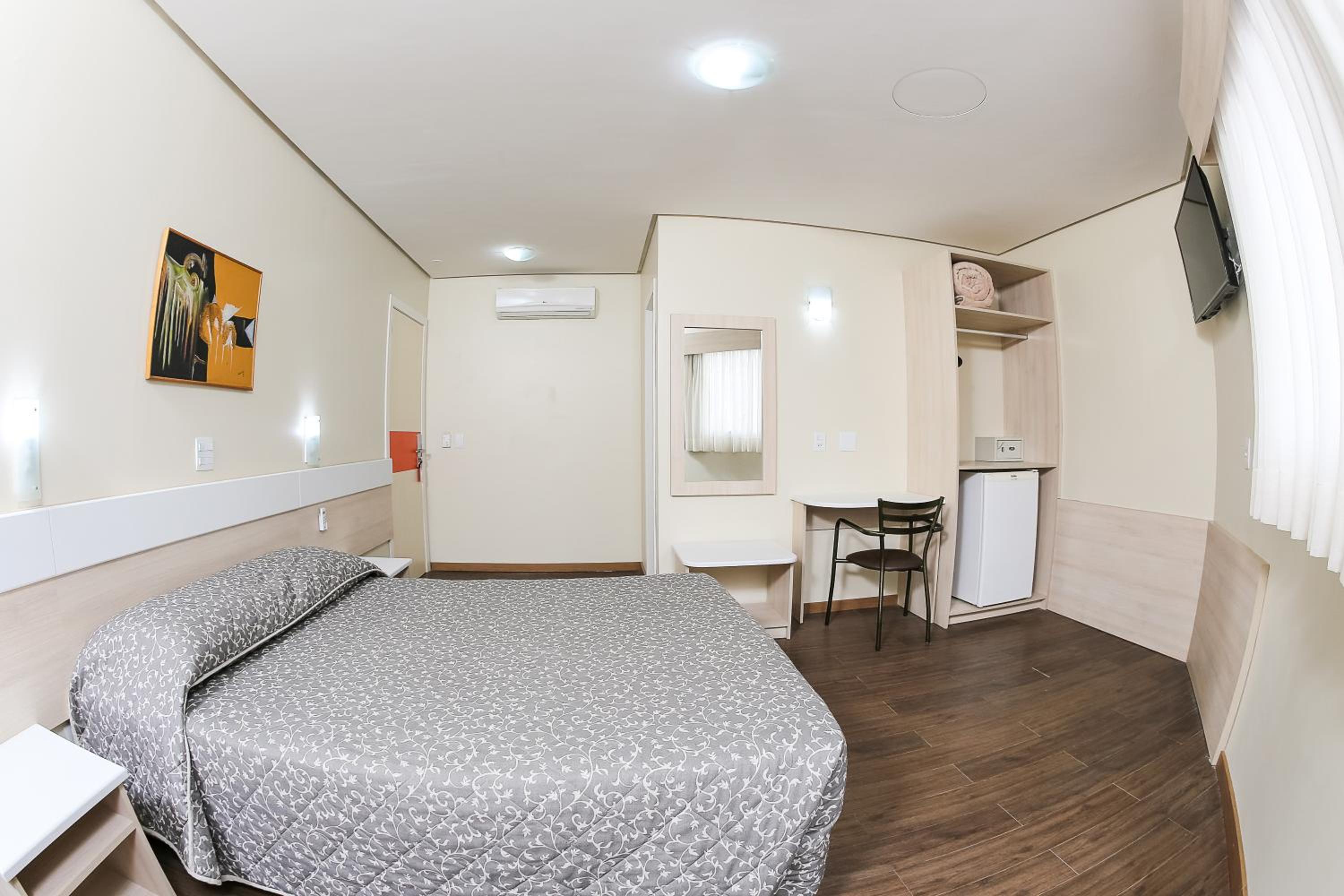 Standard Double Room photo 2