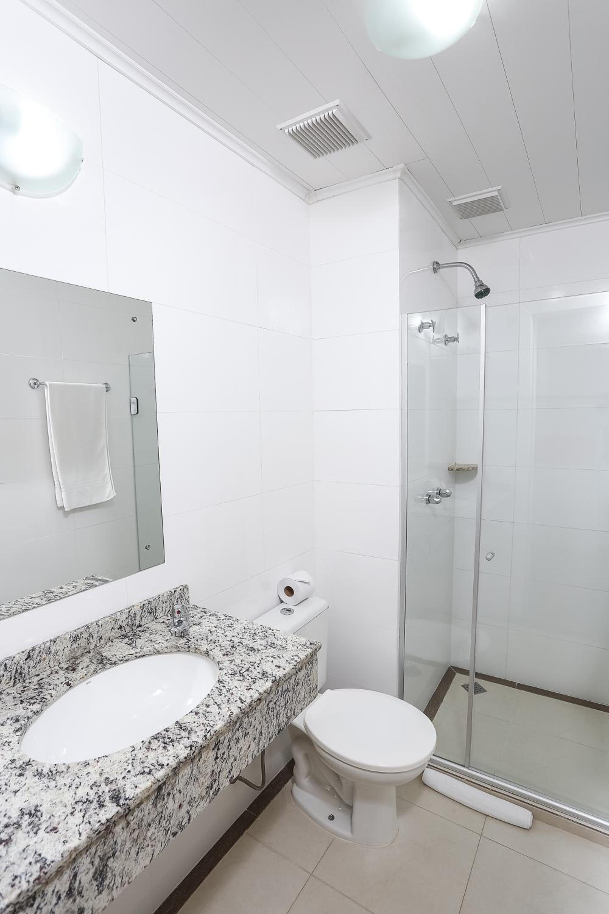 Deluxe Triple Room photo 2