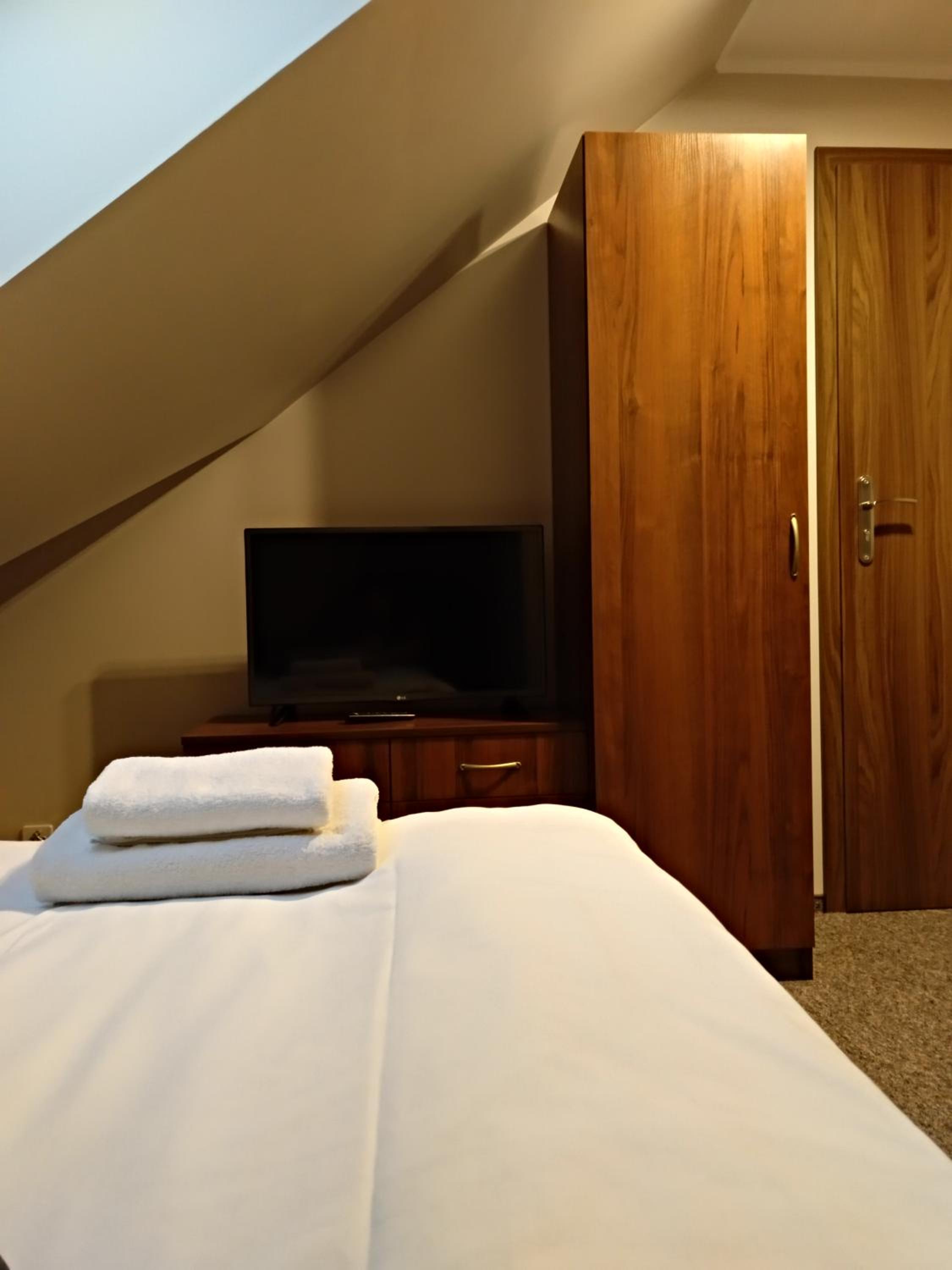 Single Room with Bathroom
