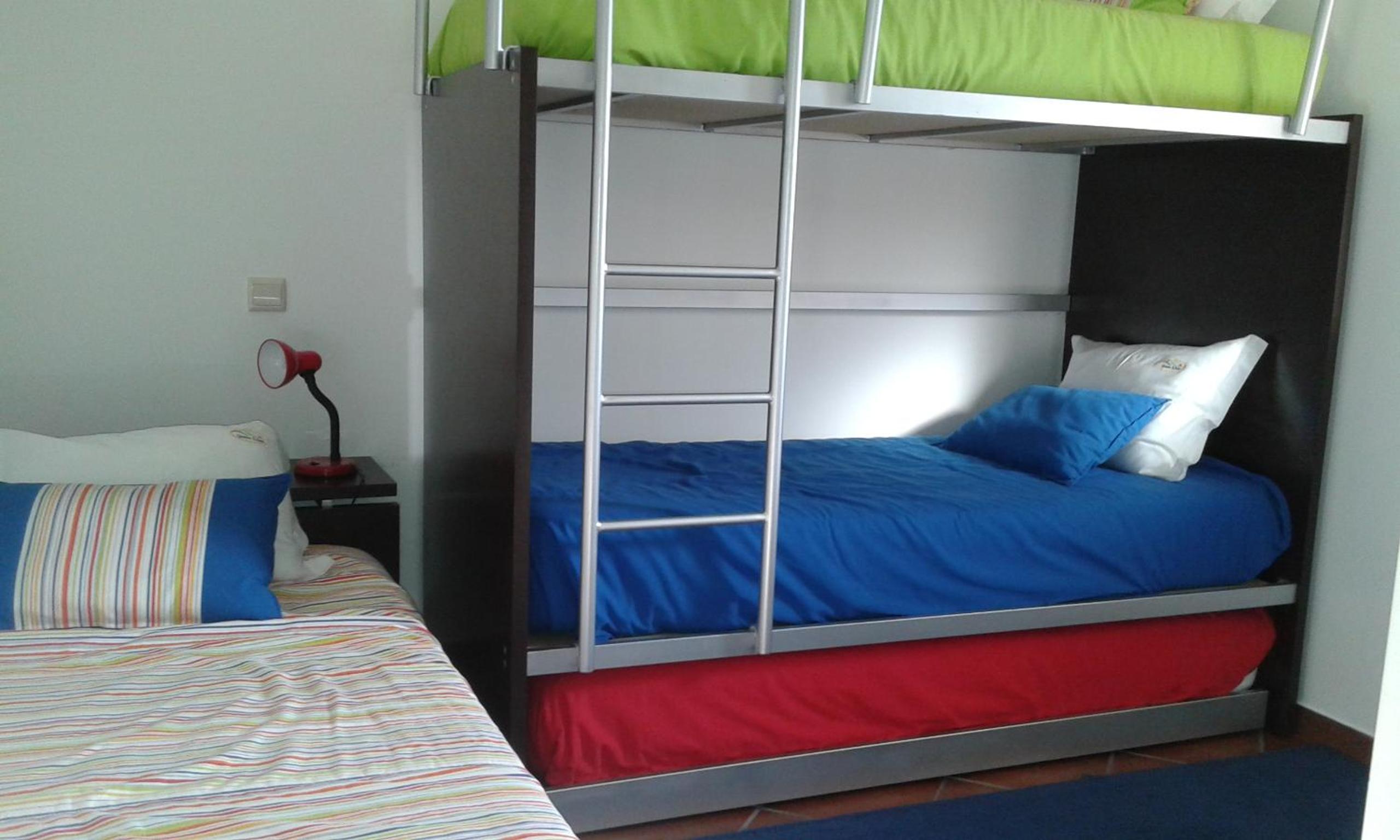 Triple Room with Shower - Photo 9
