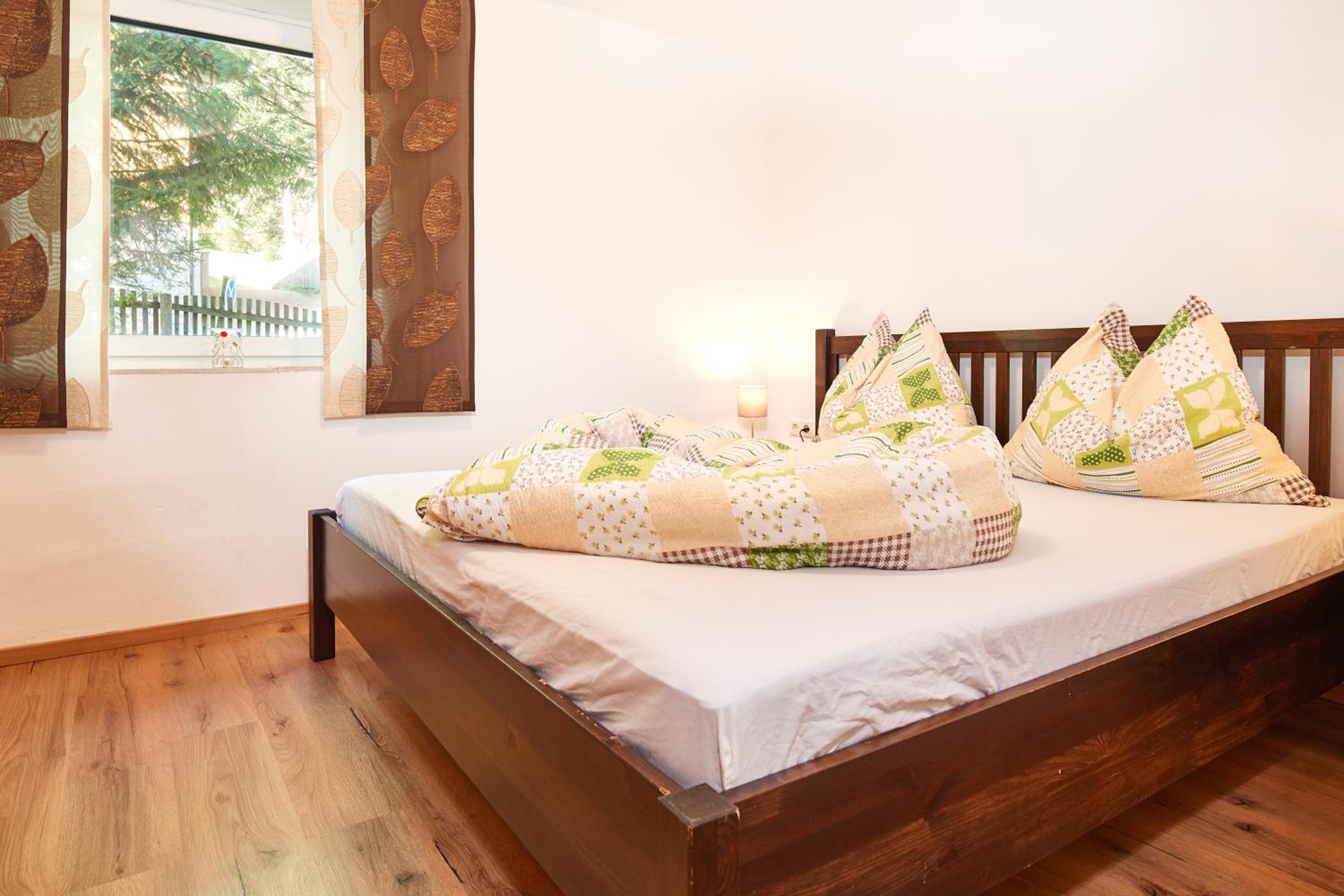 One-Bedroom Apartment with Balcony photo 1