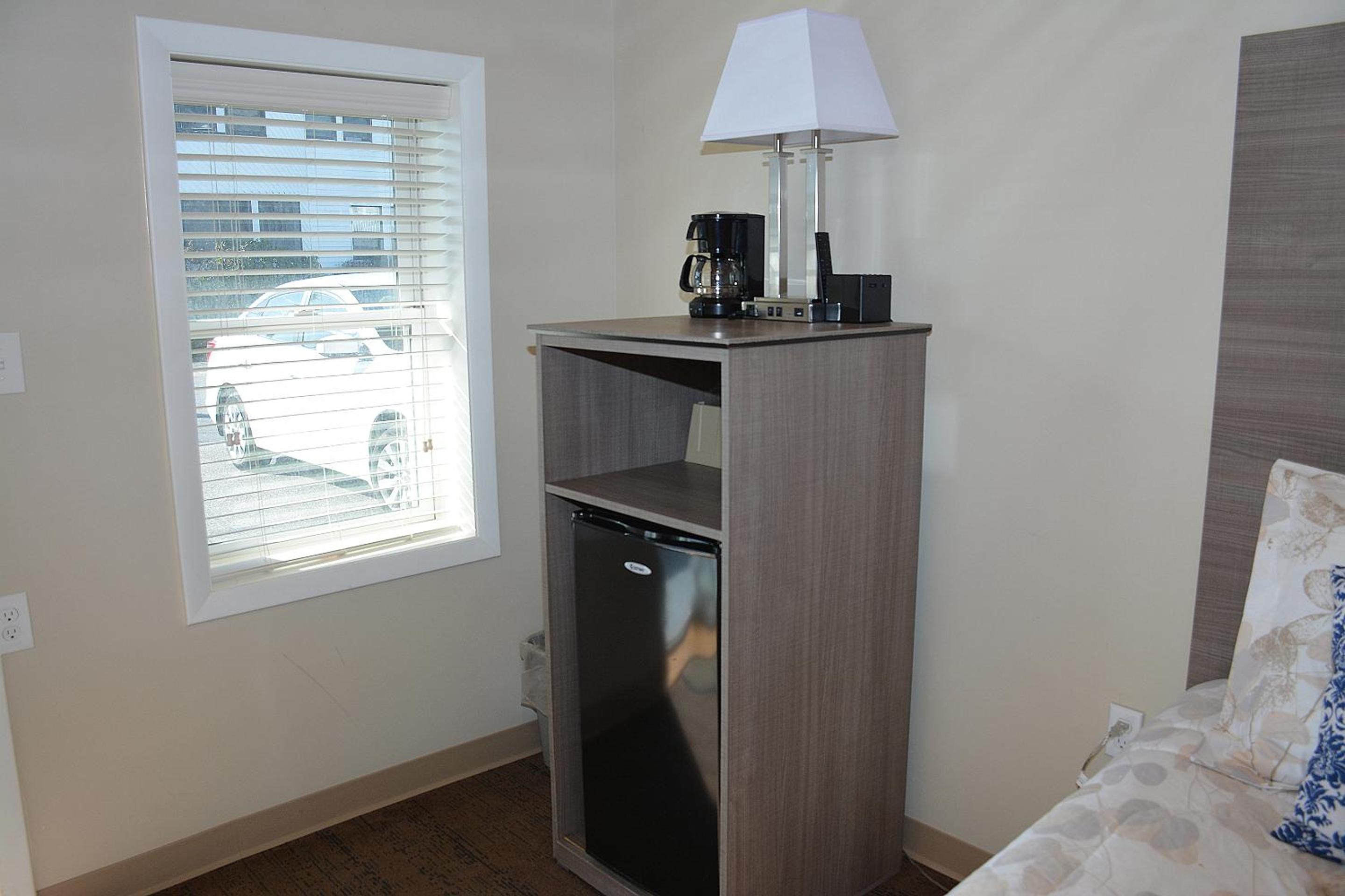 Economy Twin Room