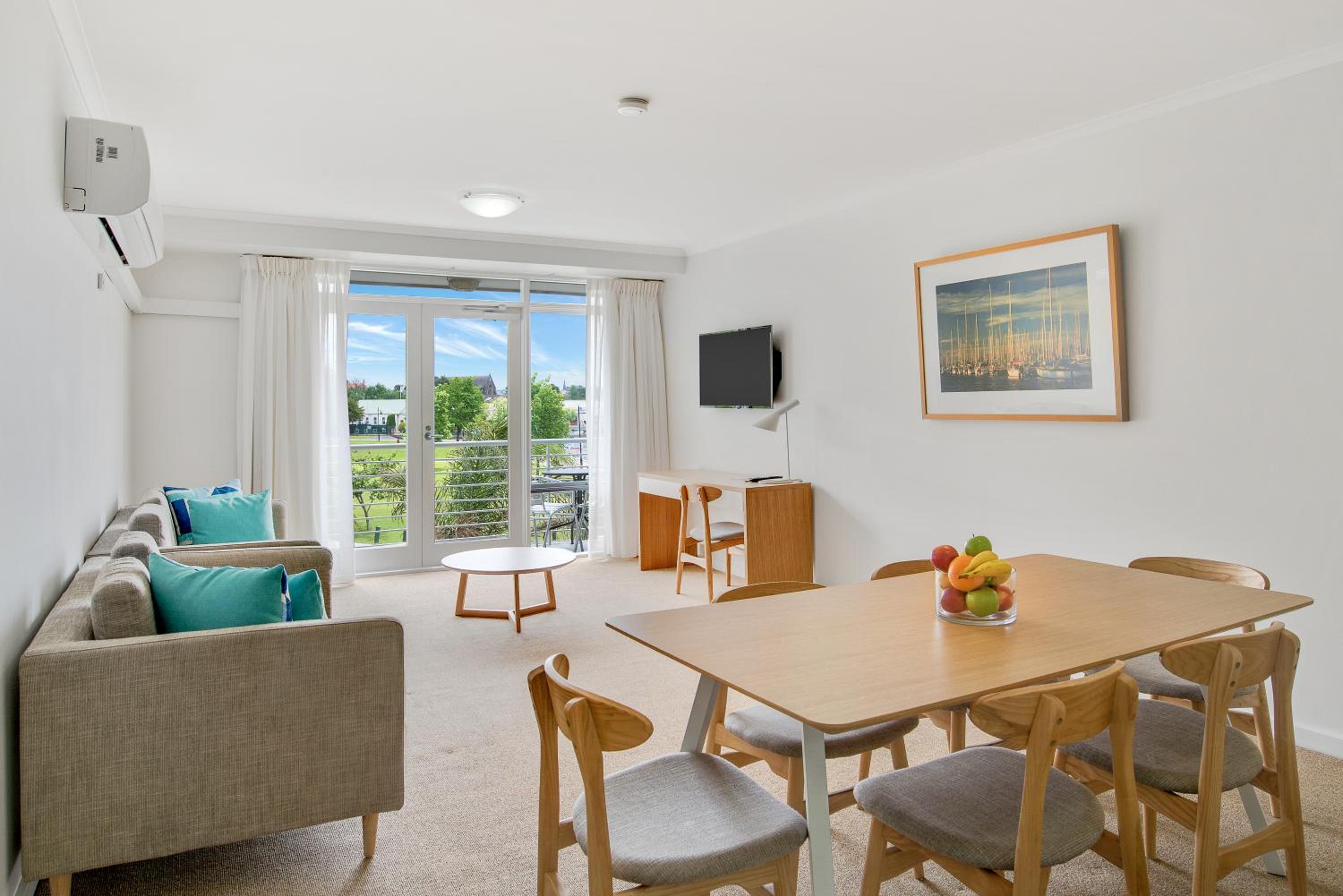 Executive Two-Bedroom Residence photo 3