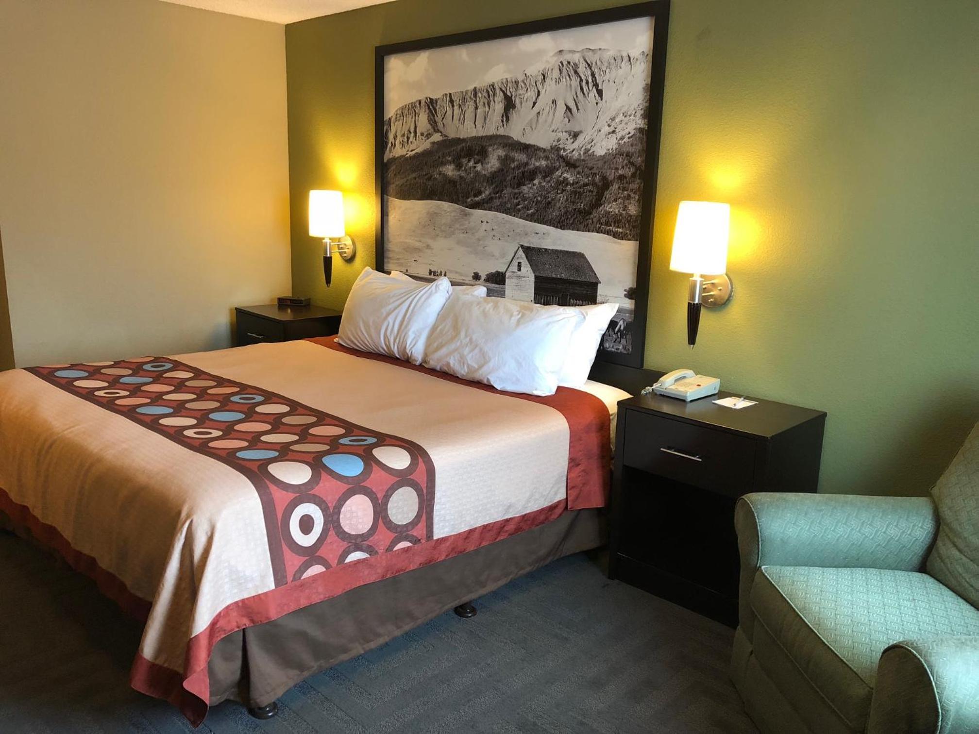 King Room - Mobility Access/Non-Smoking - Photo 3