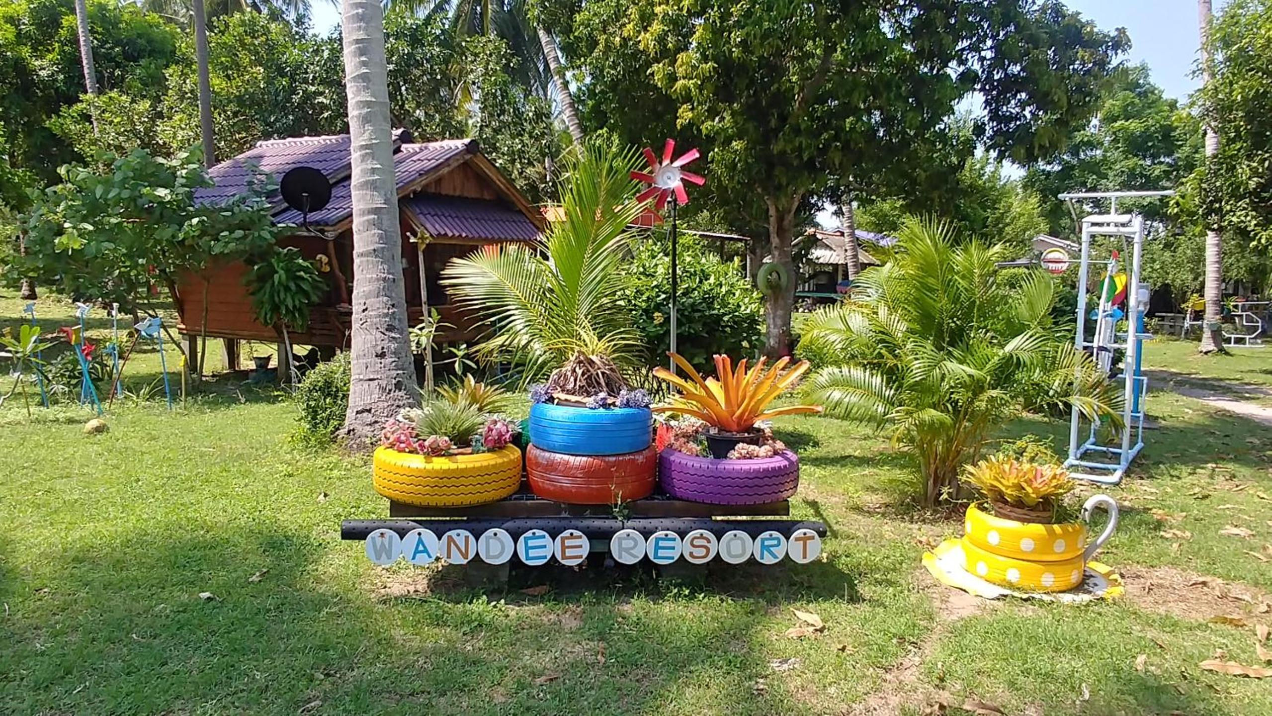 Bungalow with Fan photo 2