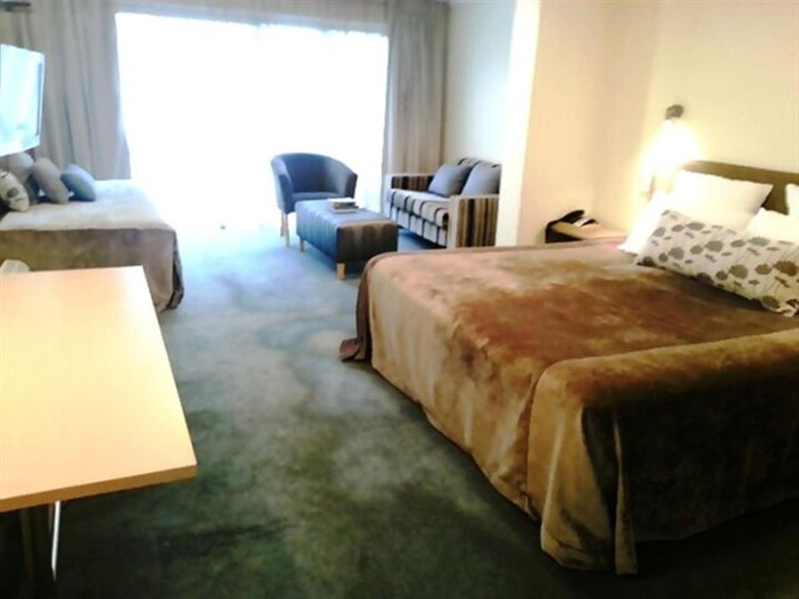 Executive Studio - Photo 1