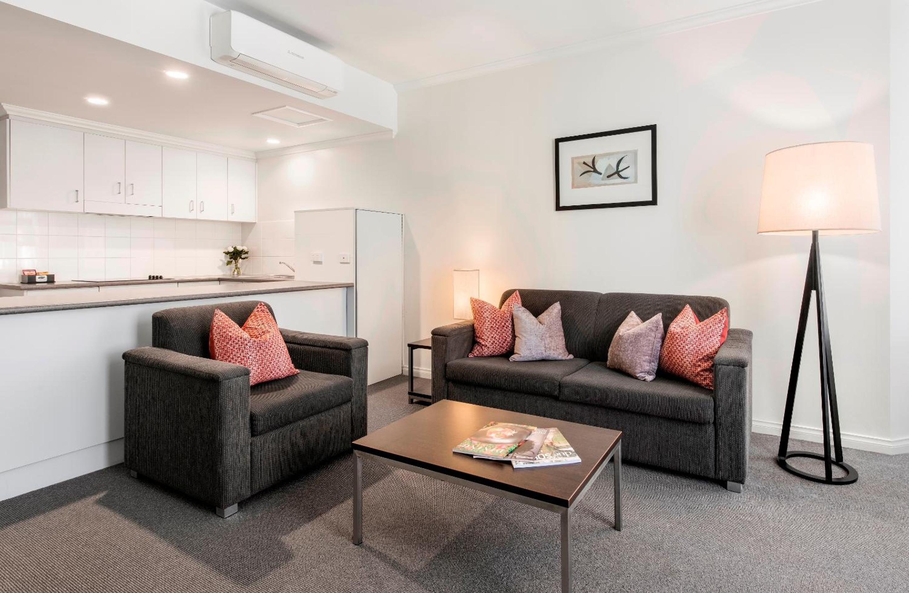 One-Bedroom Apartment - Photo 1