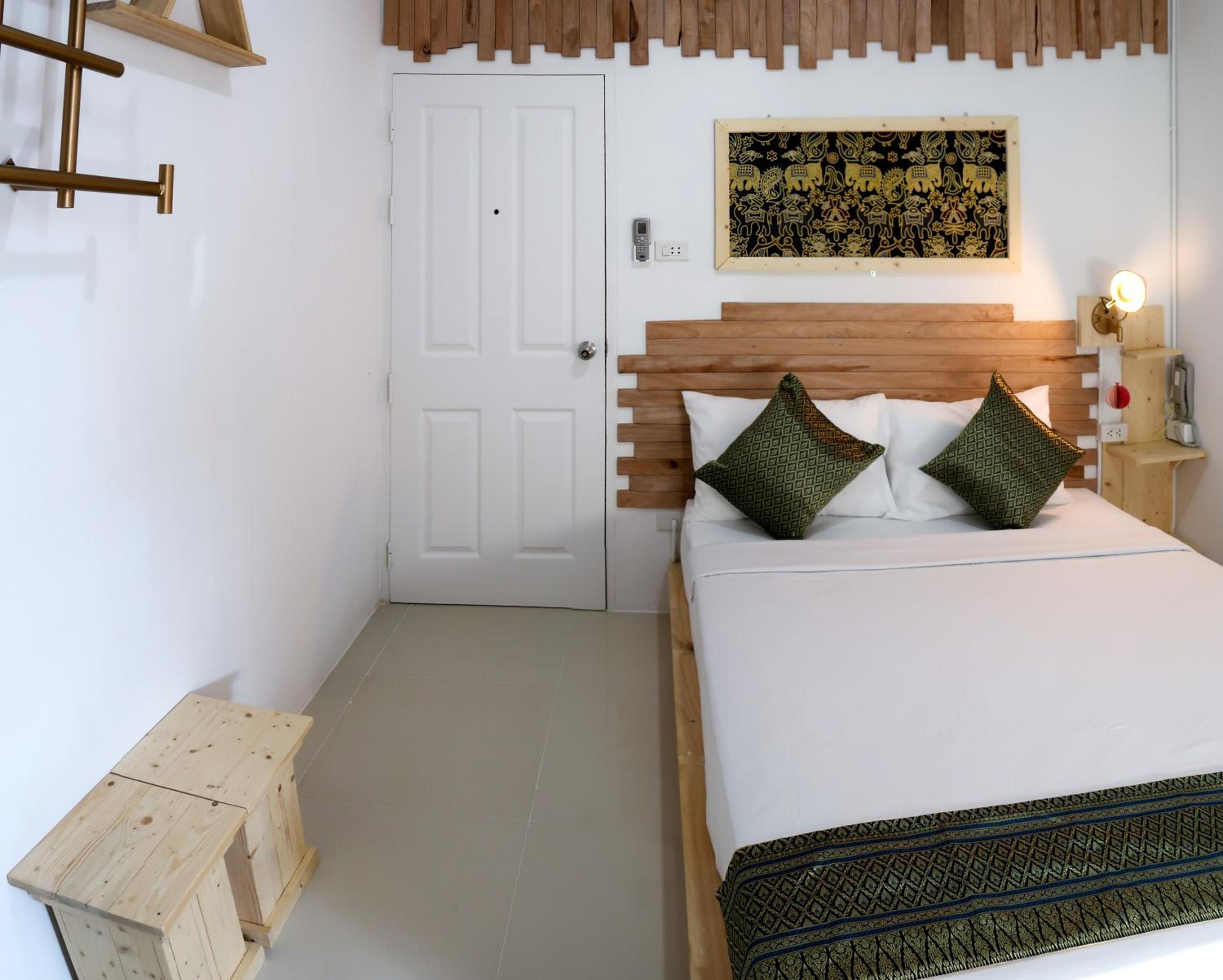 Standard Double Room photo 3