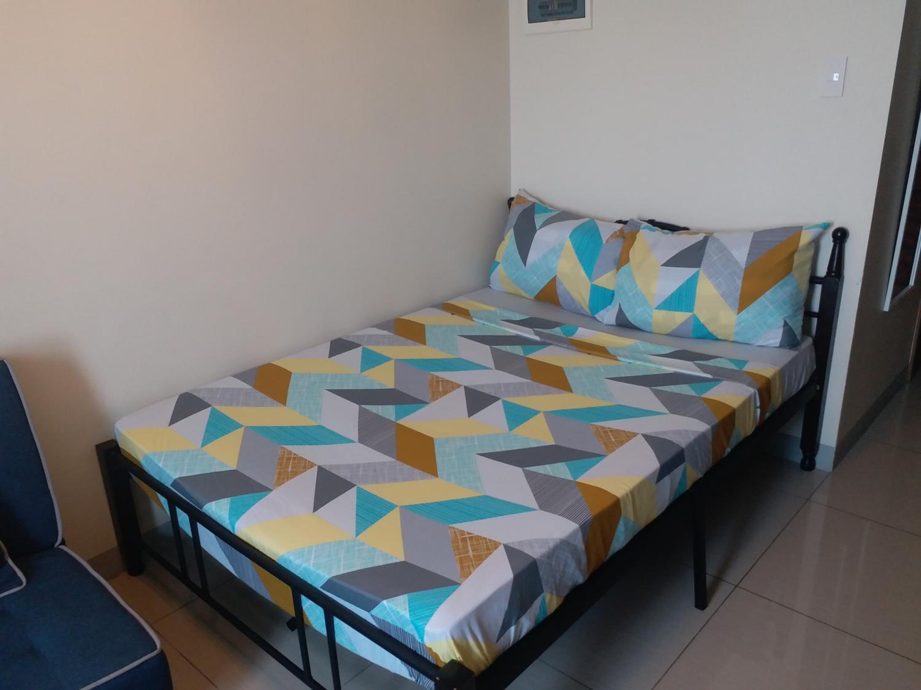 Studio-Apartment mit freiem Zugang zum Pool in mittlerer Höhe
