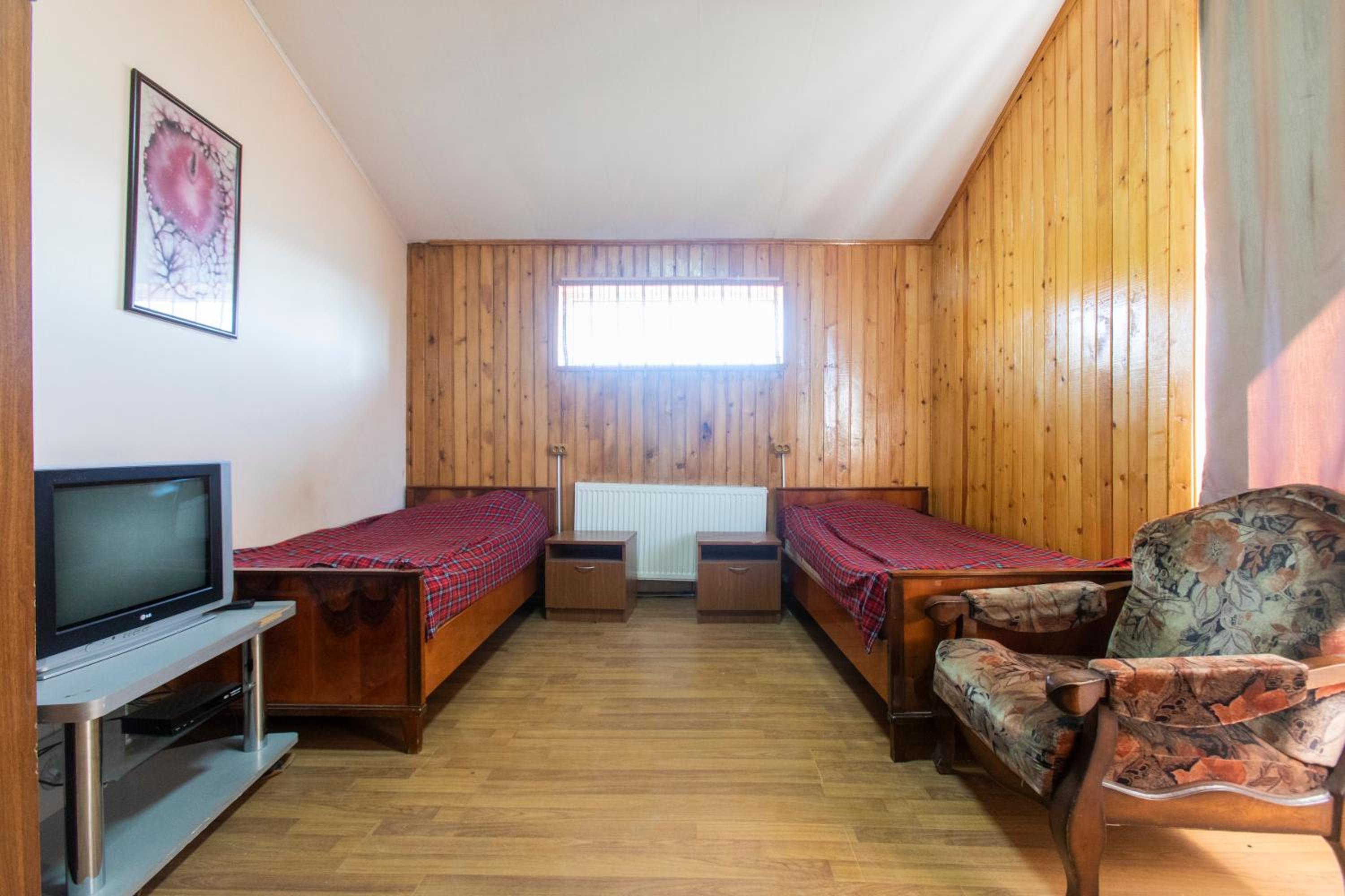 Bed in 4-Bed Mixed Dormitory Room photo 1