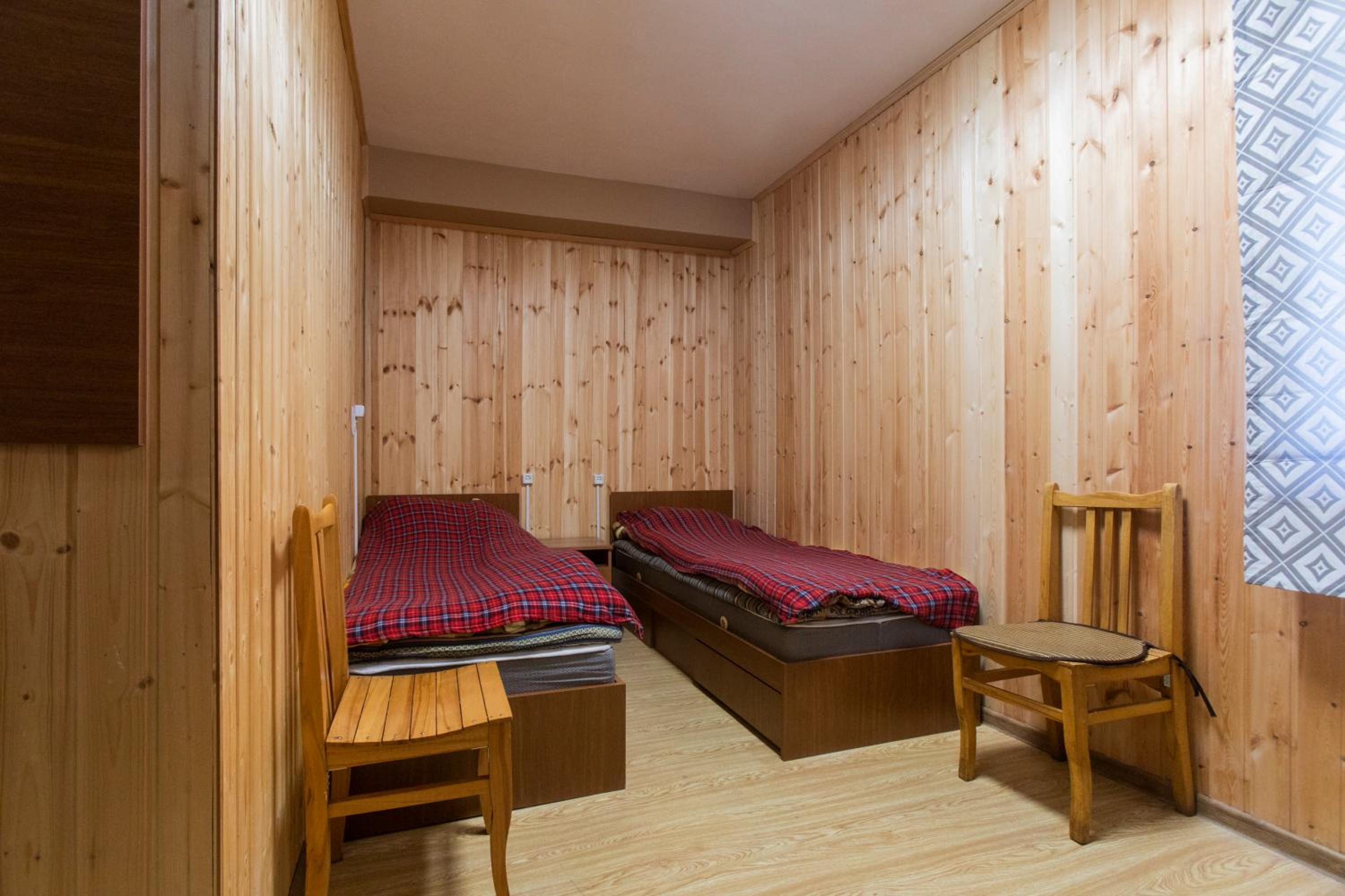 Bed in 4-Bed Mixed Dormitory Room photo 1
