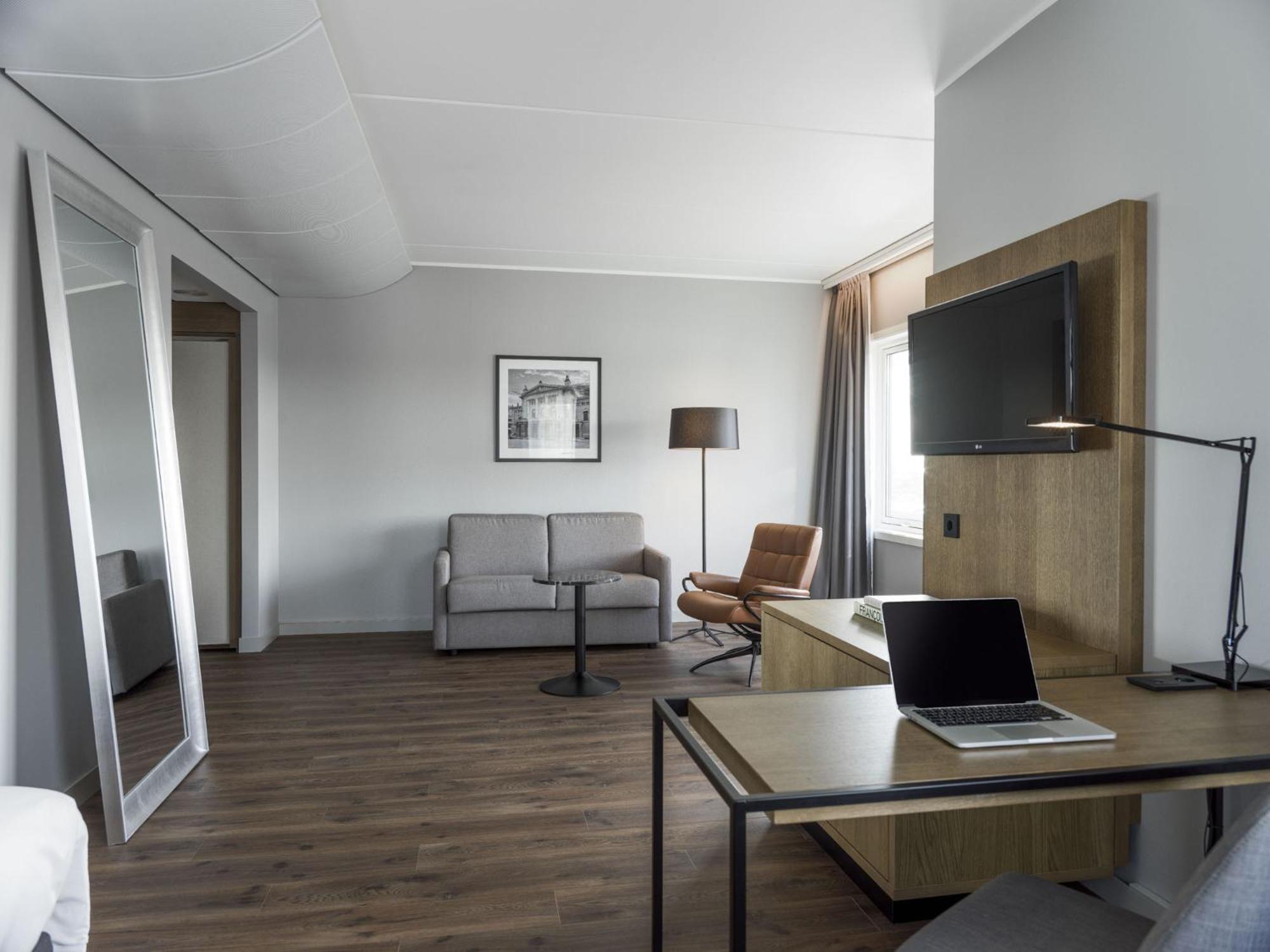 Junior Suite with River View - Photo 8