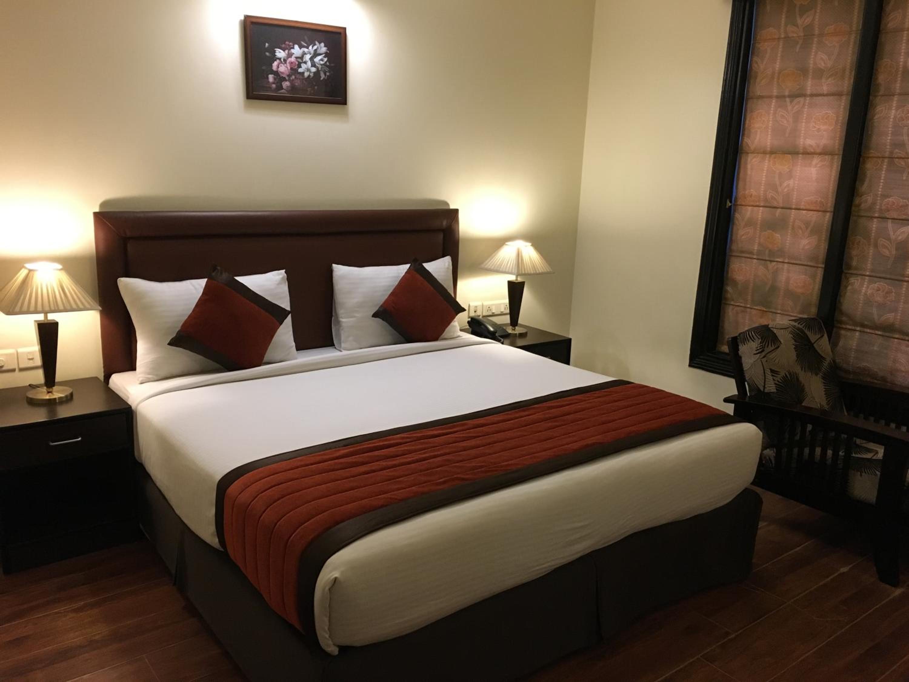 Deluxe King Room