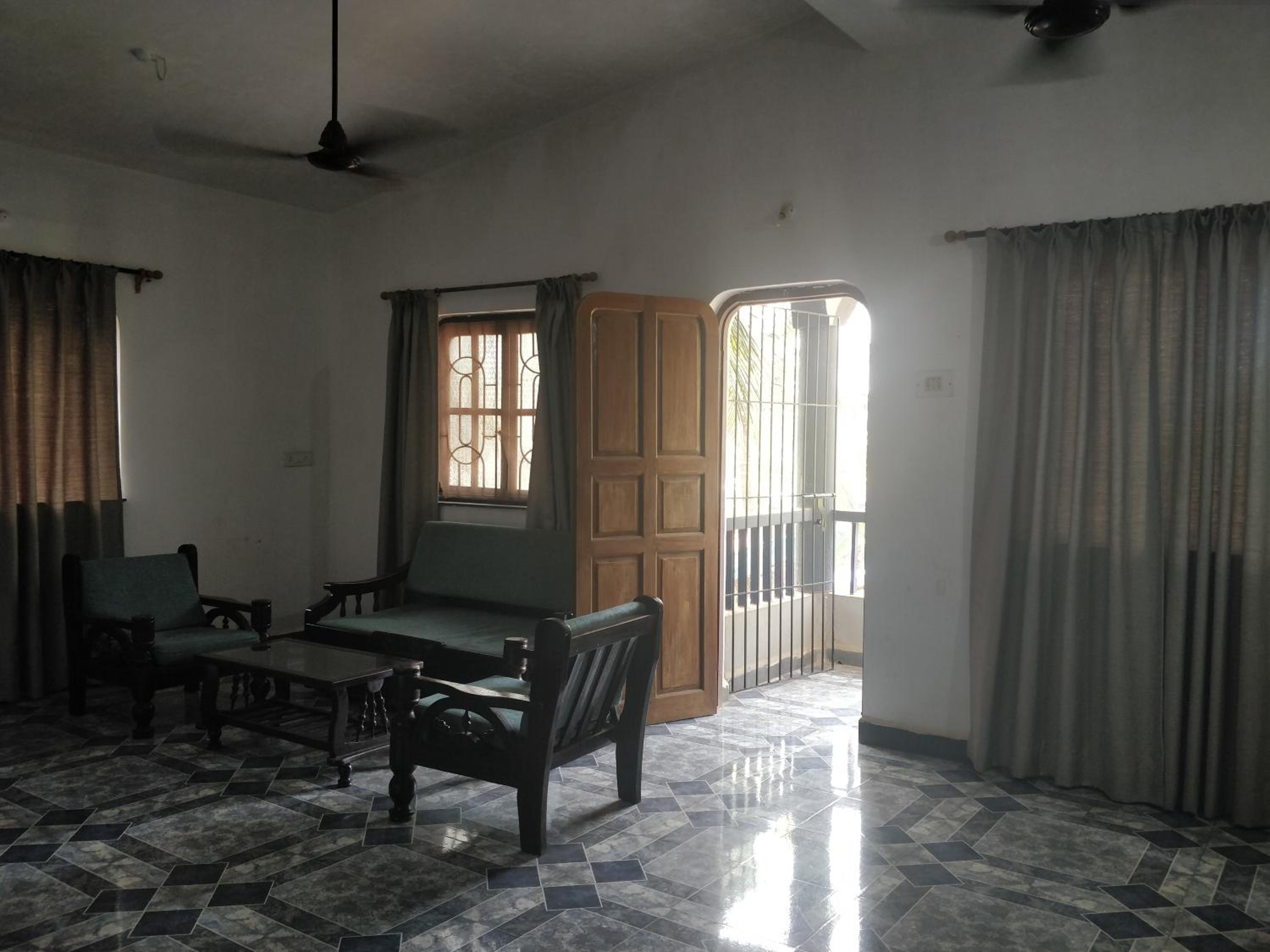 Two-Bedroom Apartment - Photo 17