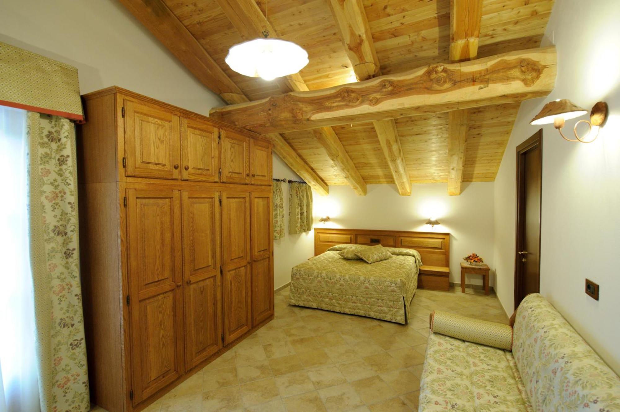 Double or Twin Room - Photo 1