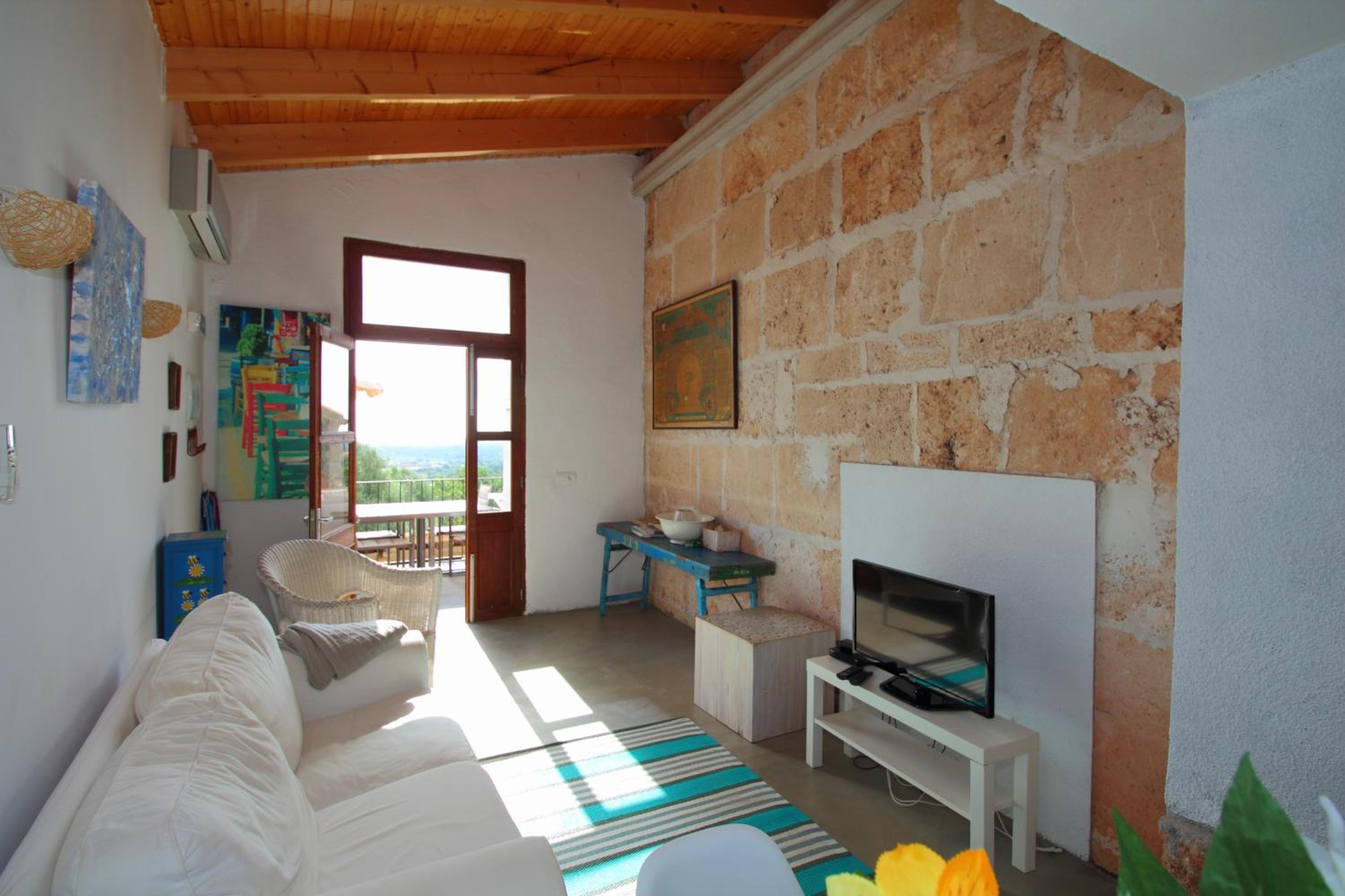 Apartamento de Dos Habitaciones con Terraza