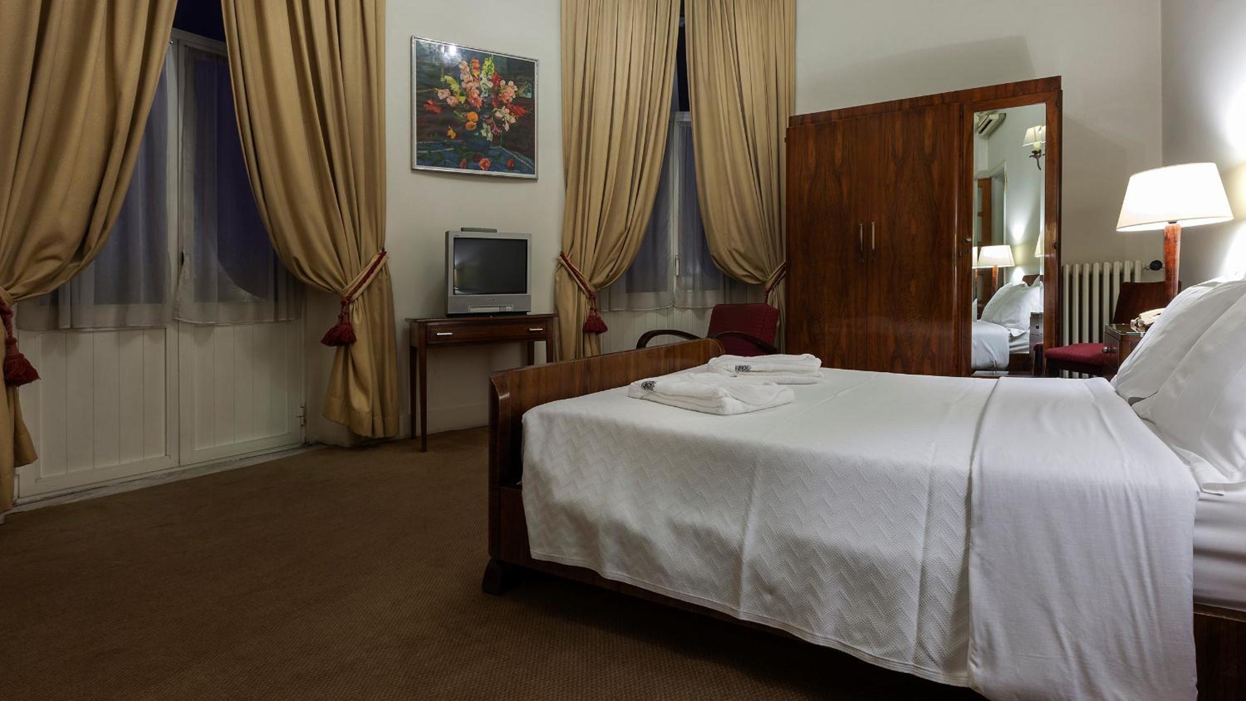 Romantic Room