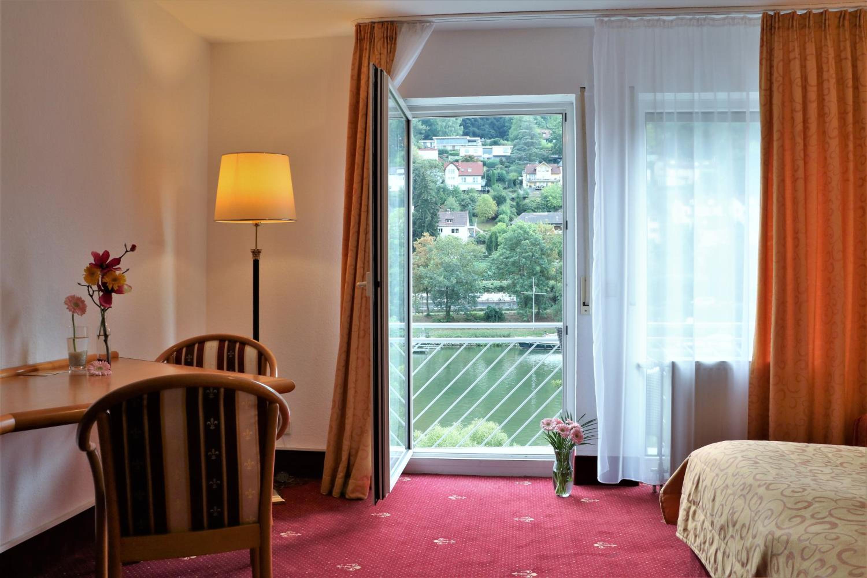 Double Room with Balcony photo 3