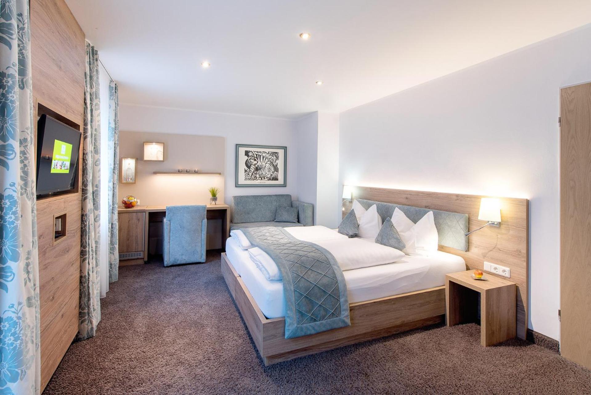 Business Double Room - Photo 2