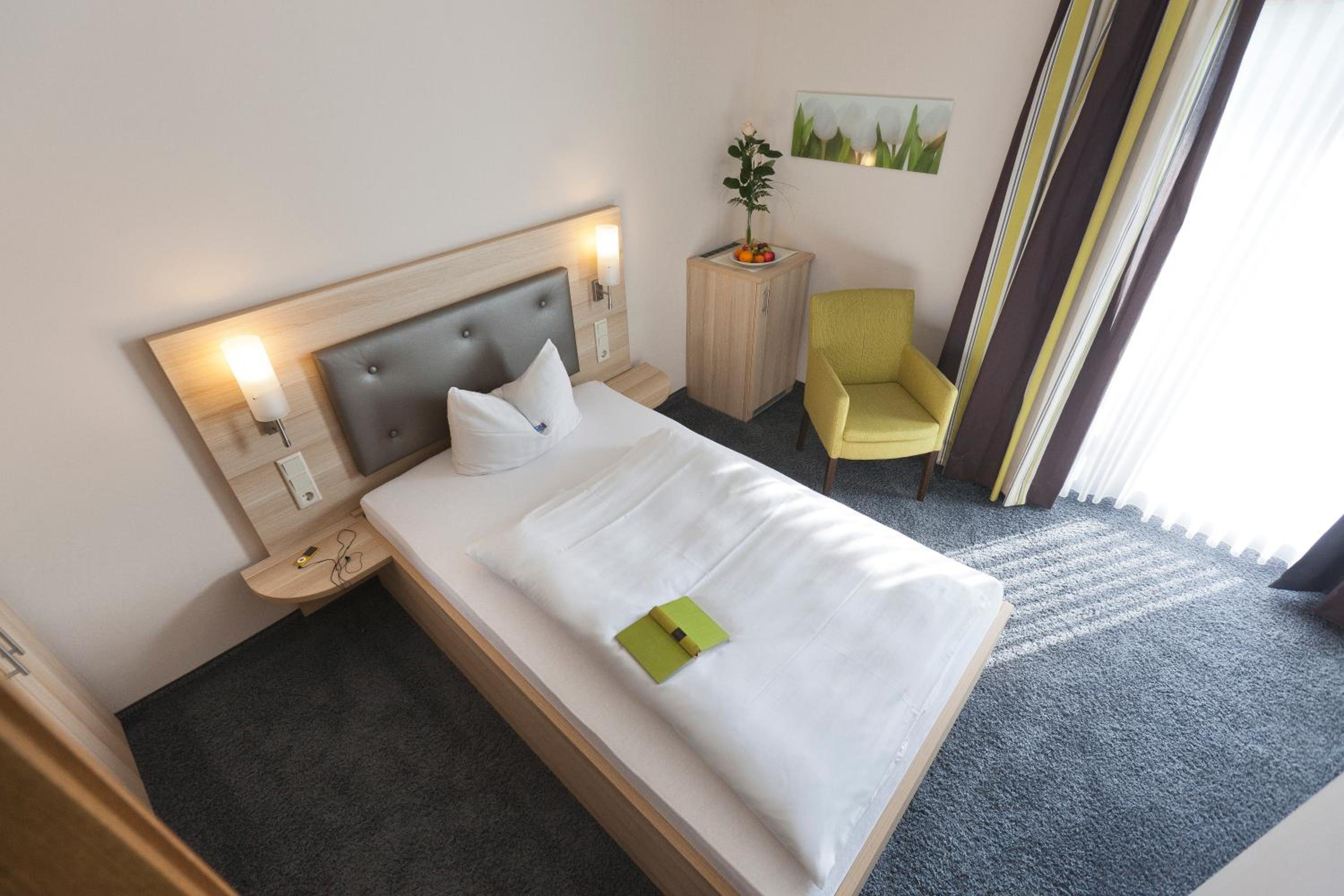 Premium Single Room photo 1