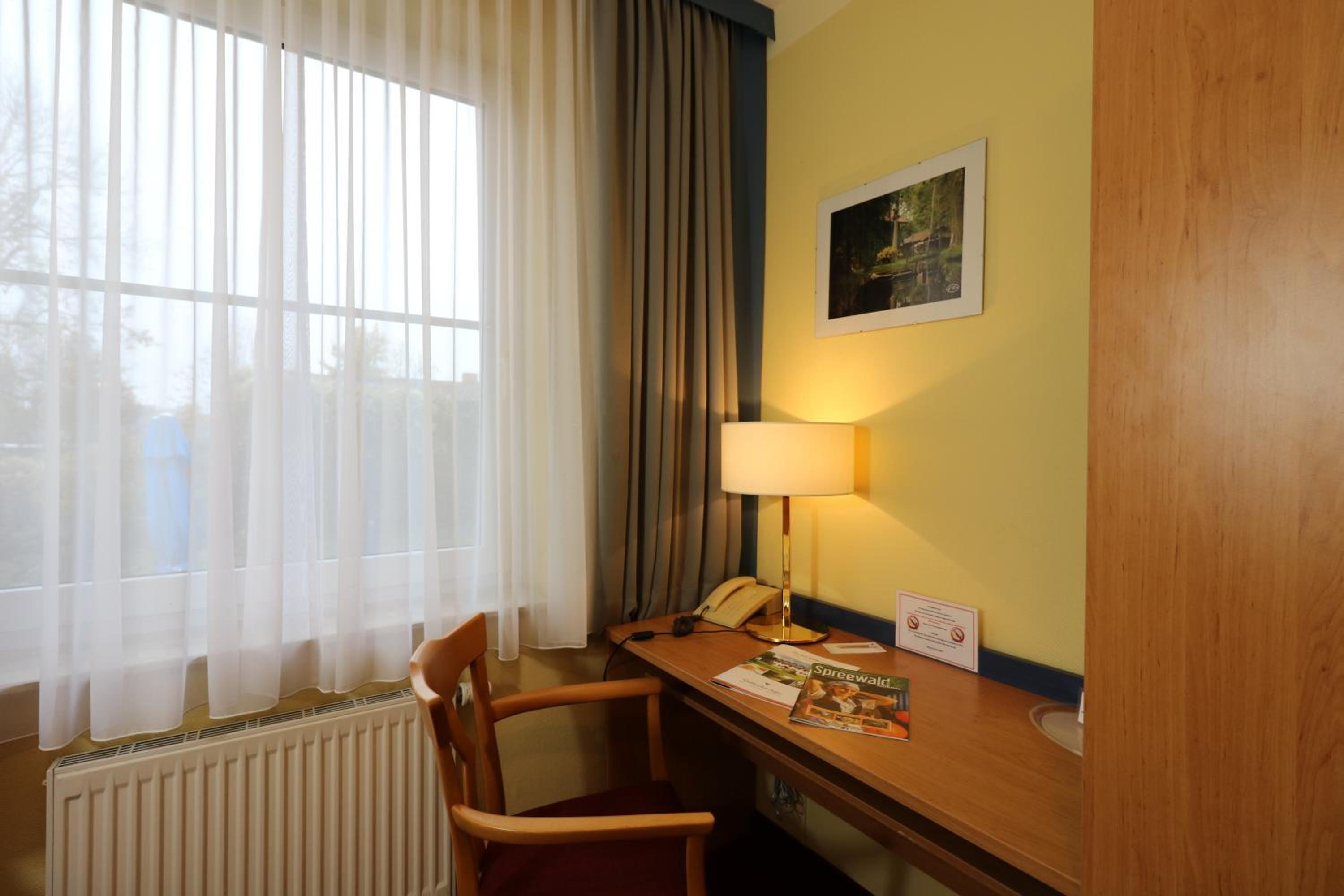 Standard Single Room photo 3