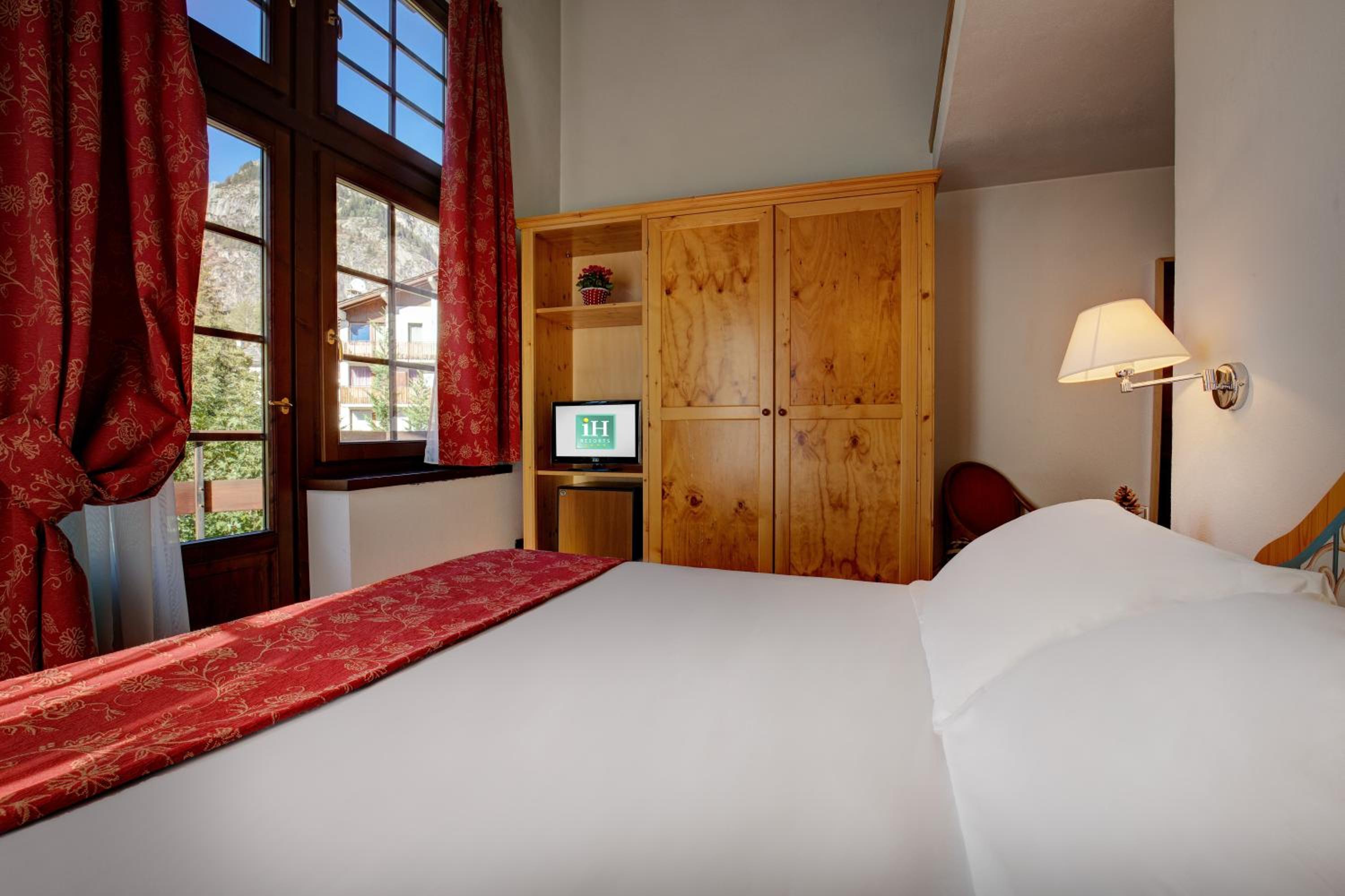 Superior Double Room with SPA Access - Photo 1