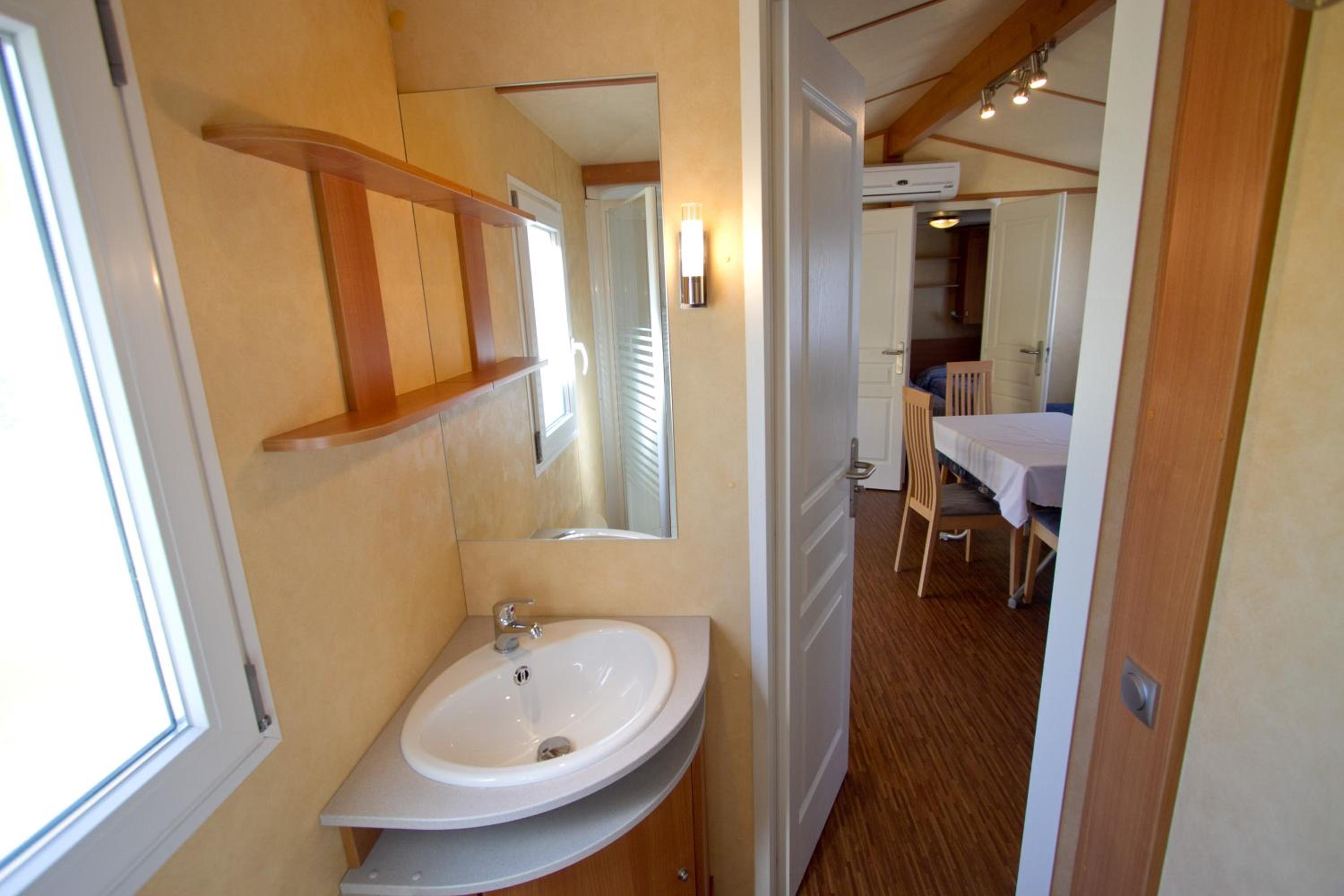Three-Bedroom Chalet photo 3
