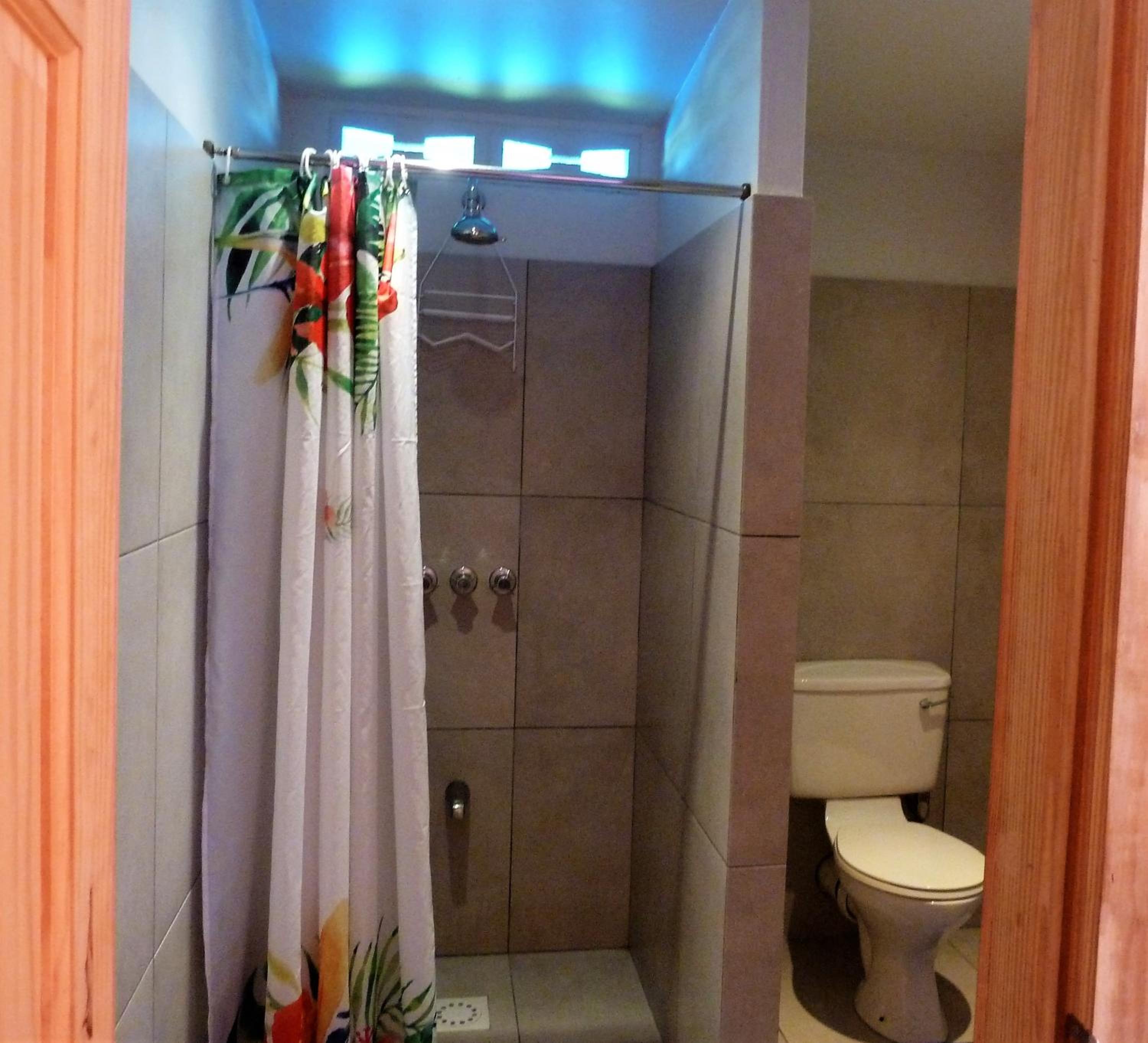 Double Room with Private Bathroom photo 2