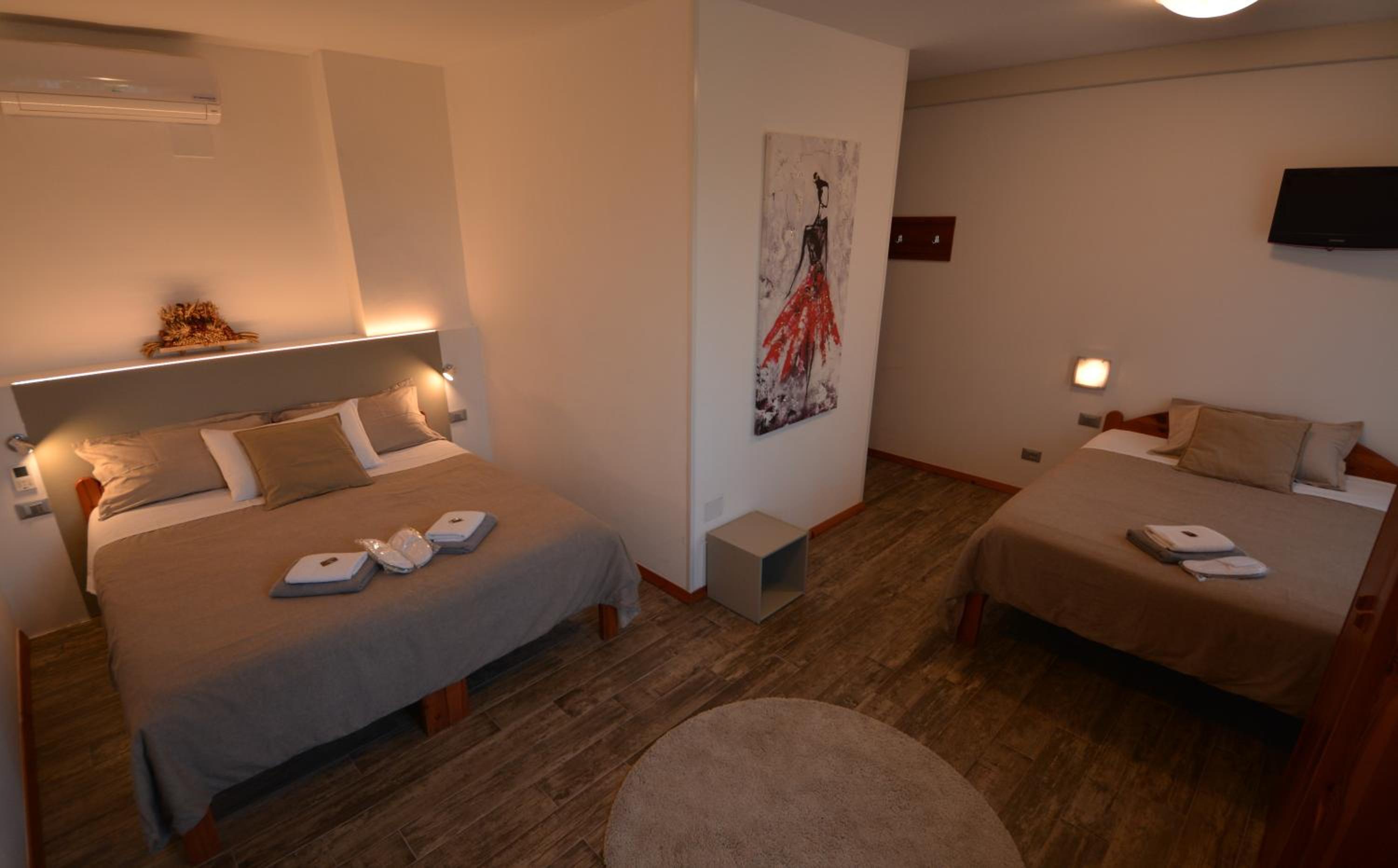 Triple Room