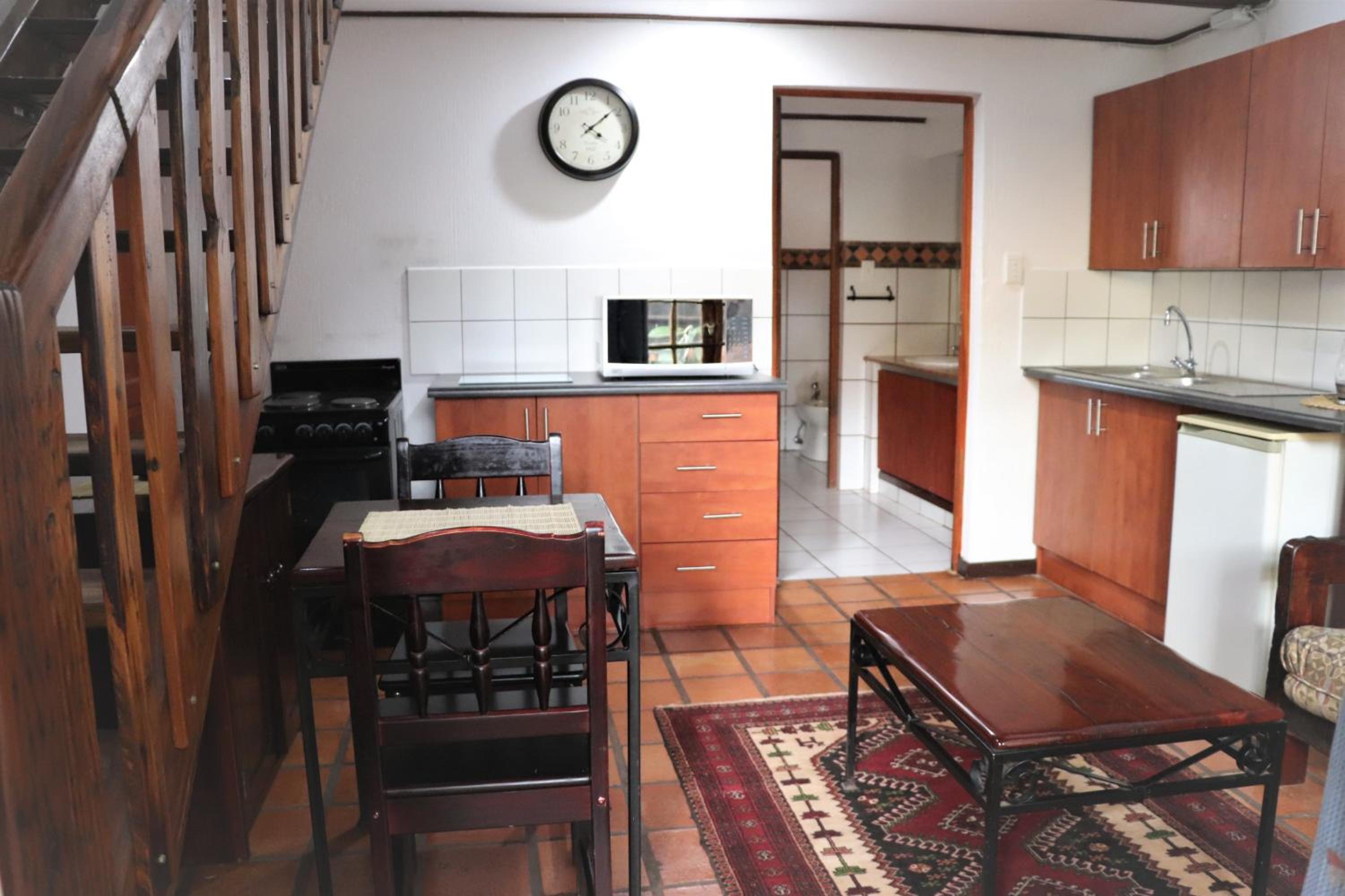 Apartment - Split Level - Photo 6