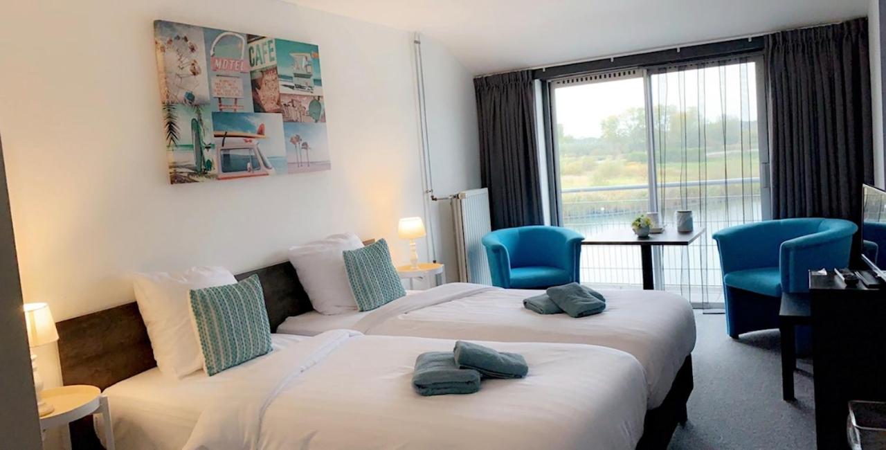 Double Room - Photo 6