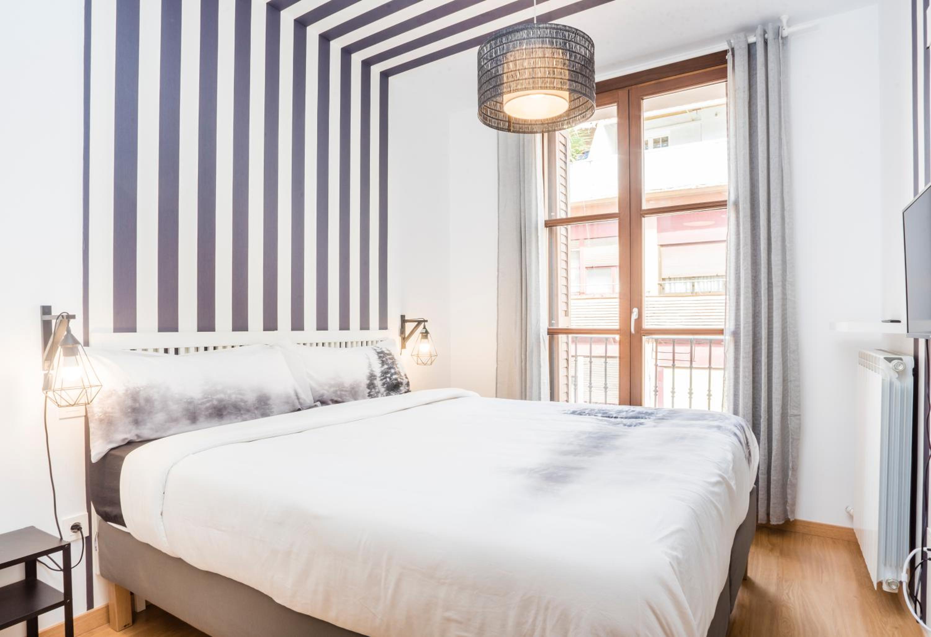 Apartamento con Balcón