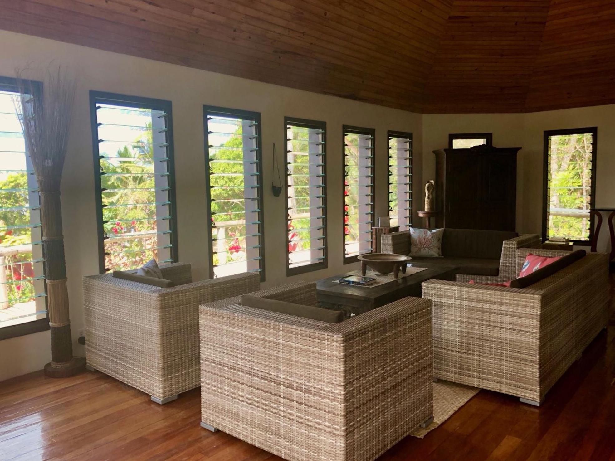 Villa con Vista Mare