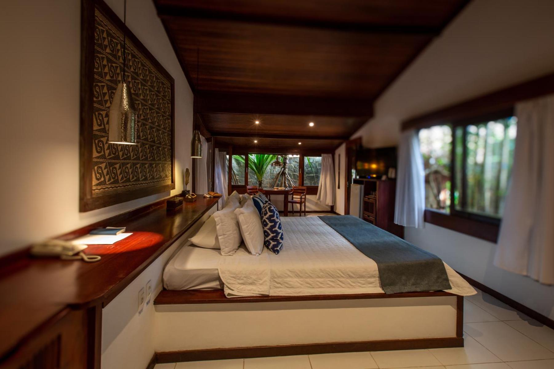 Executive Suite 2 adults