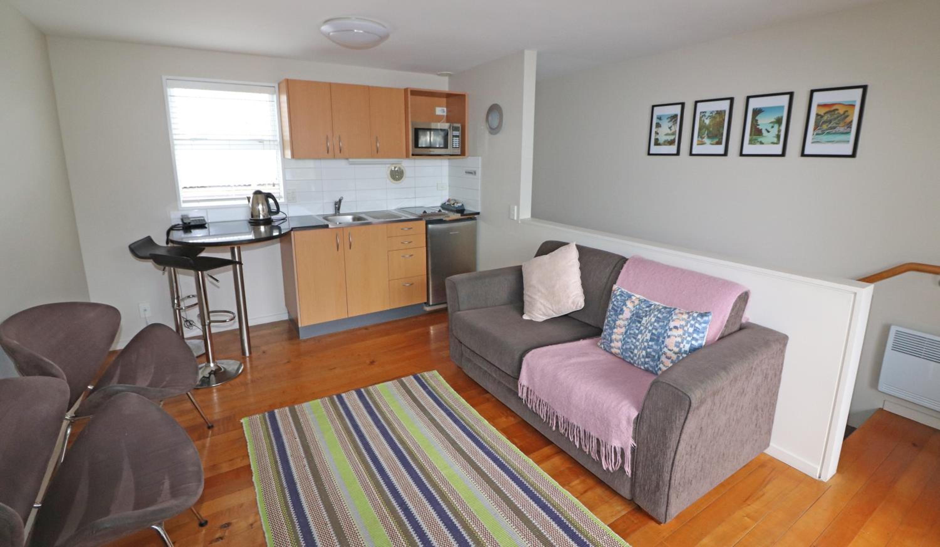 Apartment - Split Level photo 3