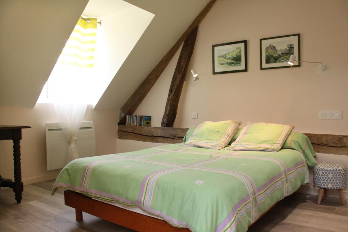 Small Double Room photo 1