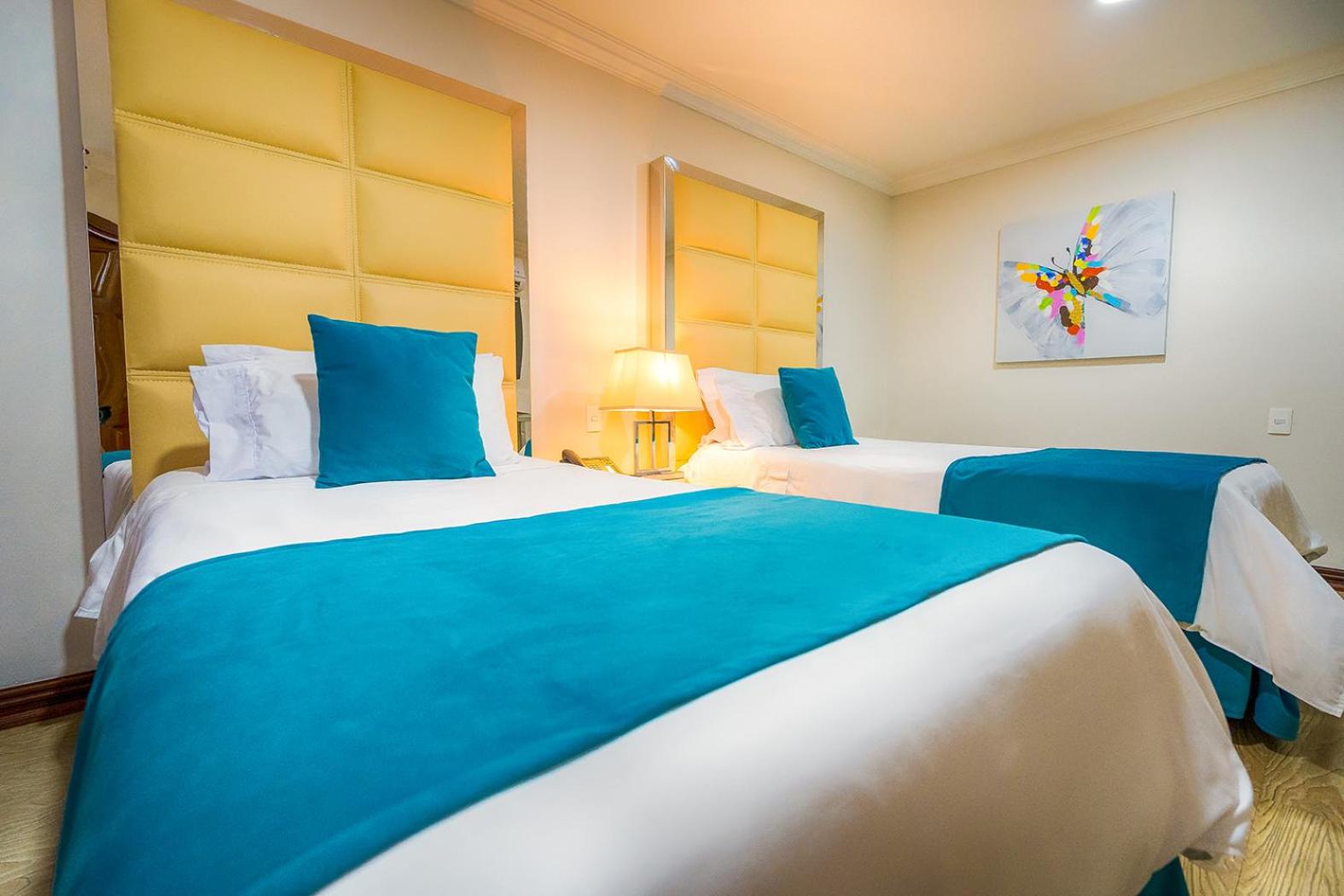 Standard Twin Room - Photo 1