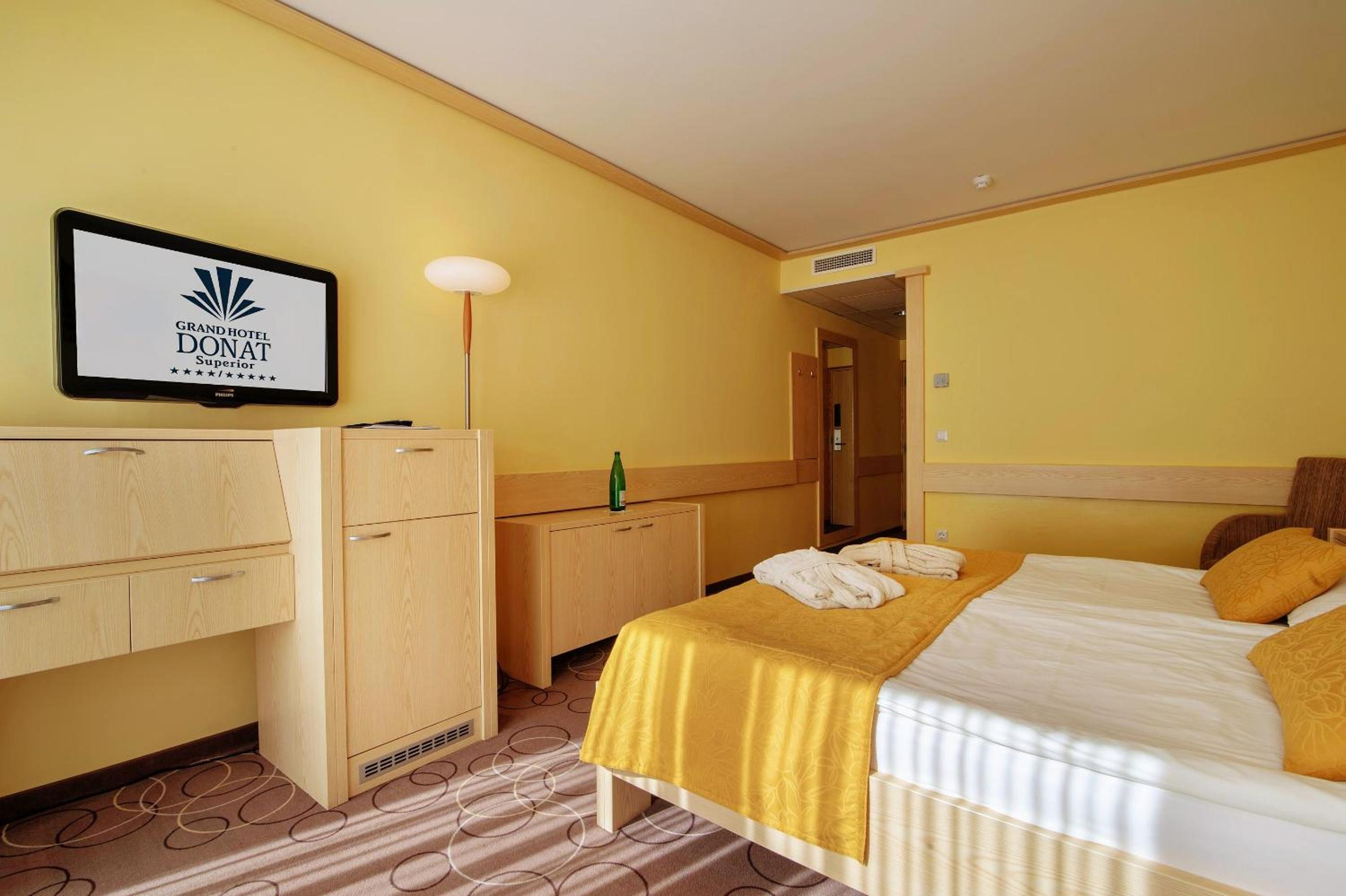Small Double Room - Photo 2