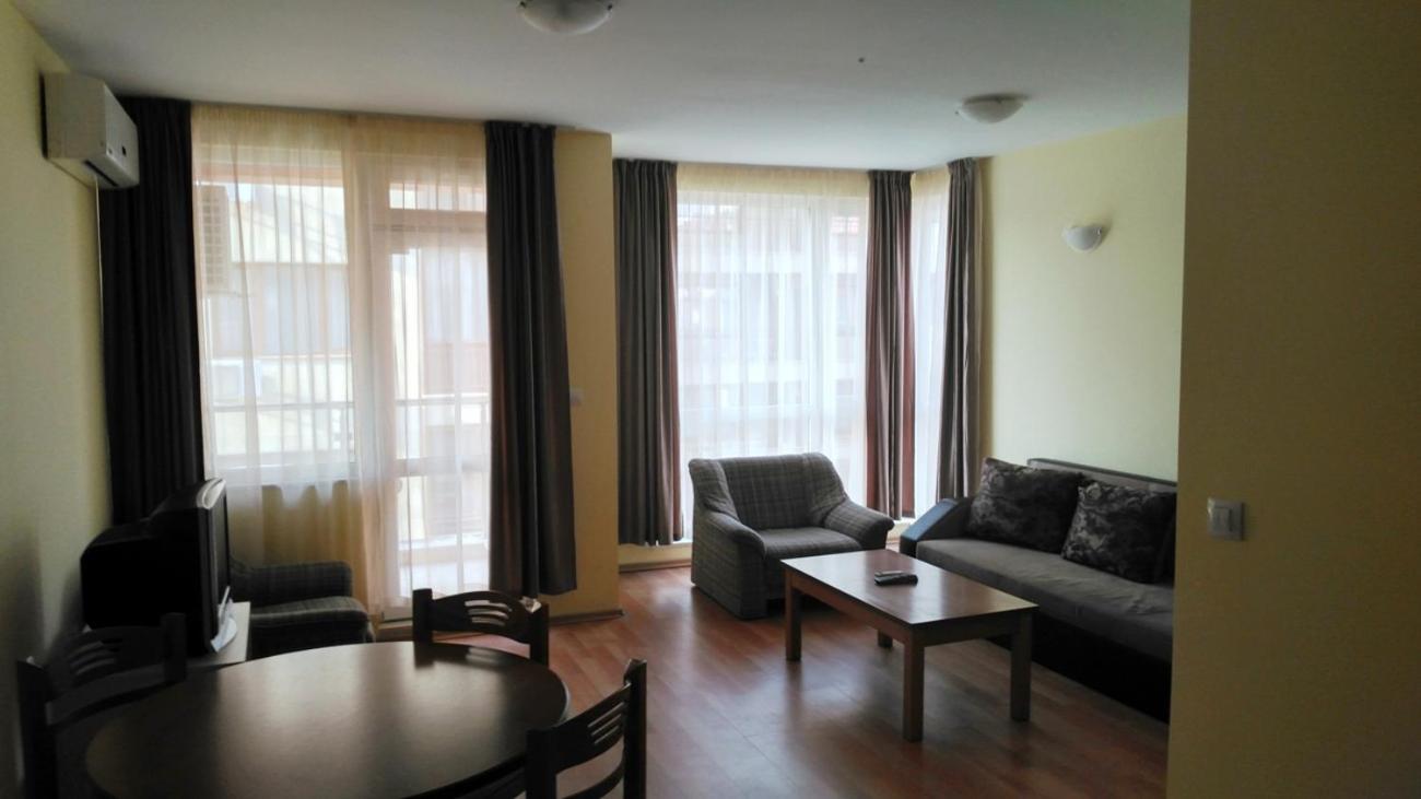 Two-Bedroom Apartment with Balcony photo 1