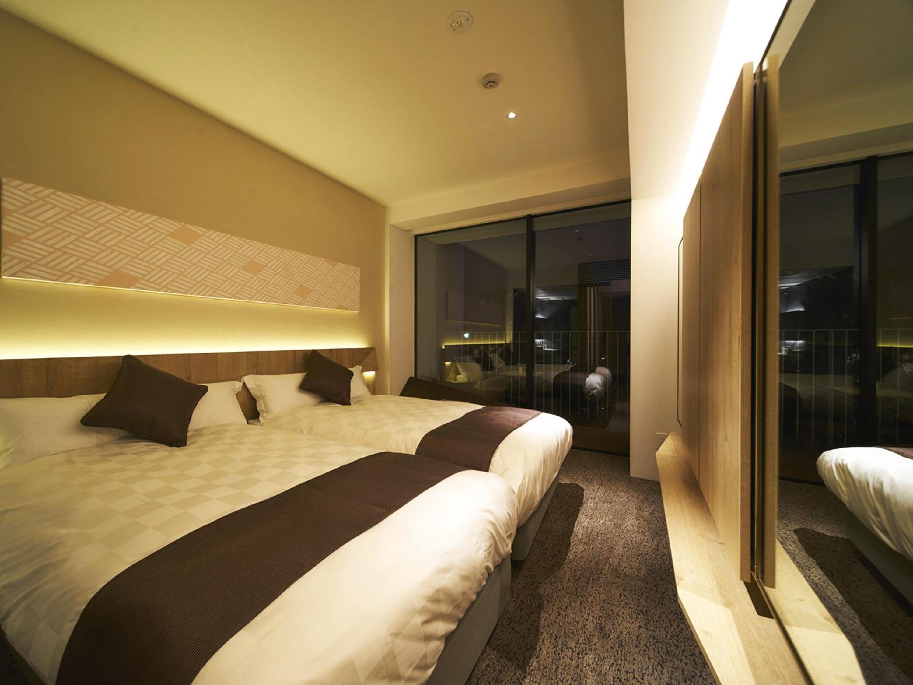 Standard Twin Room - Photo 6