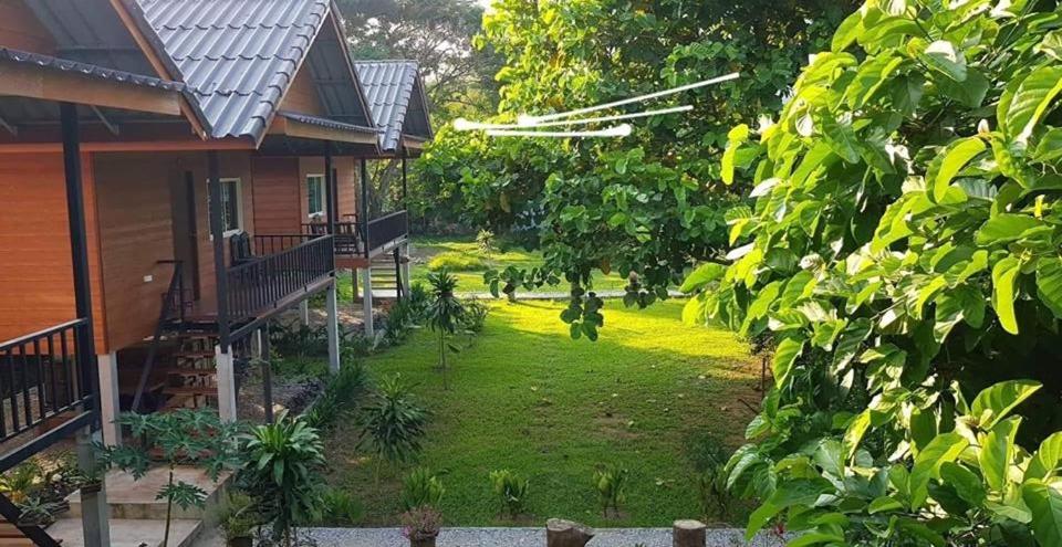 Double or Twin Room with Garden View photo 2