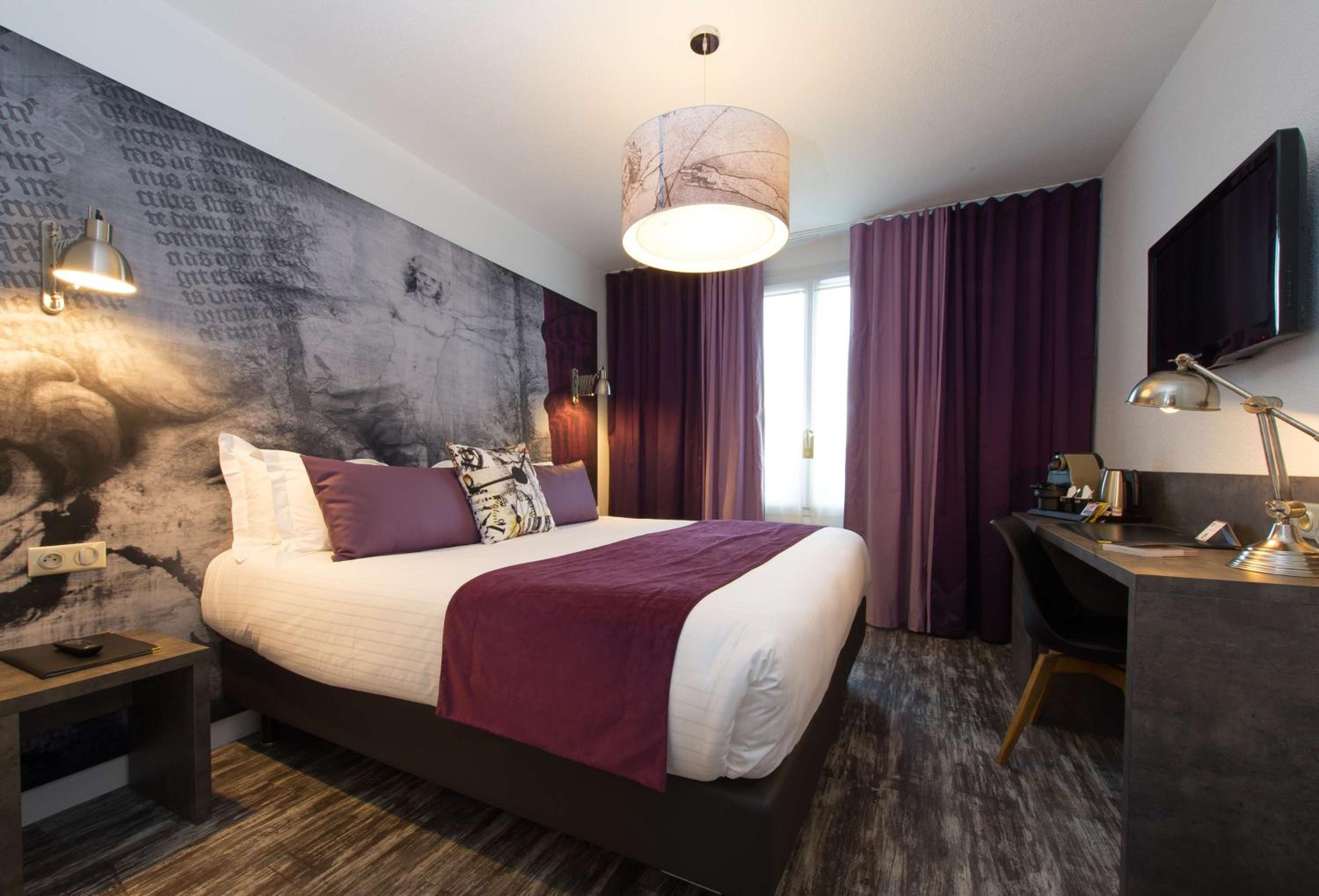 King Room