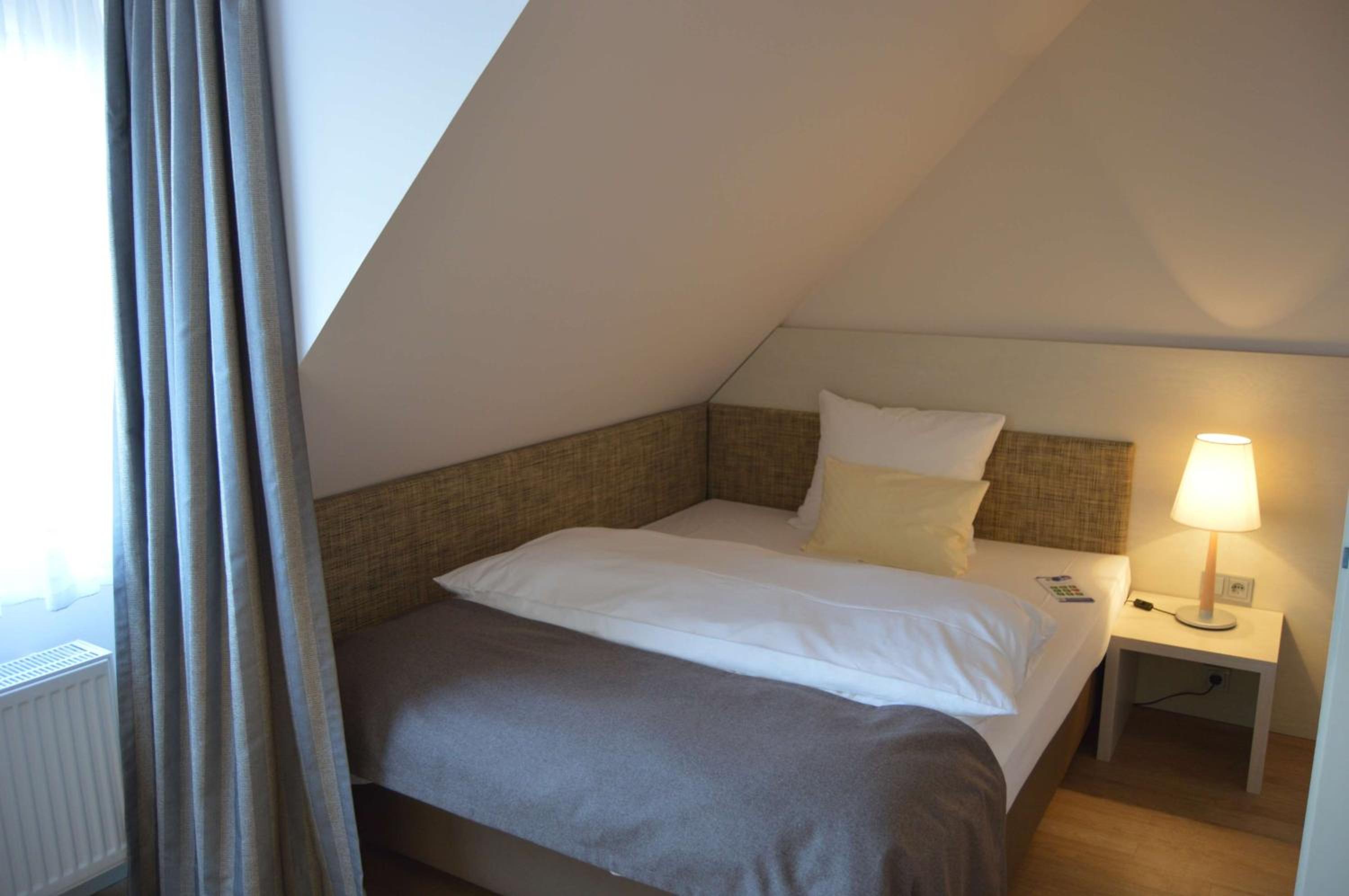Comfort Plus Single Room