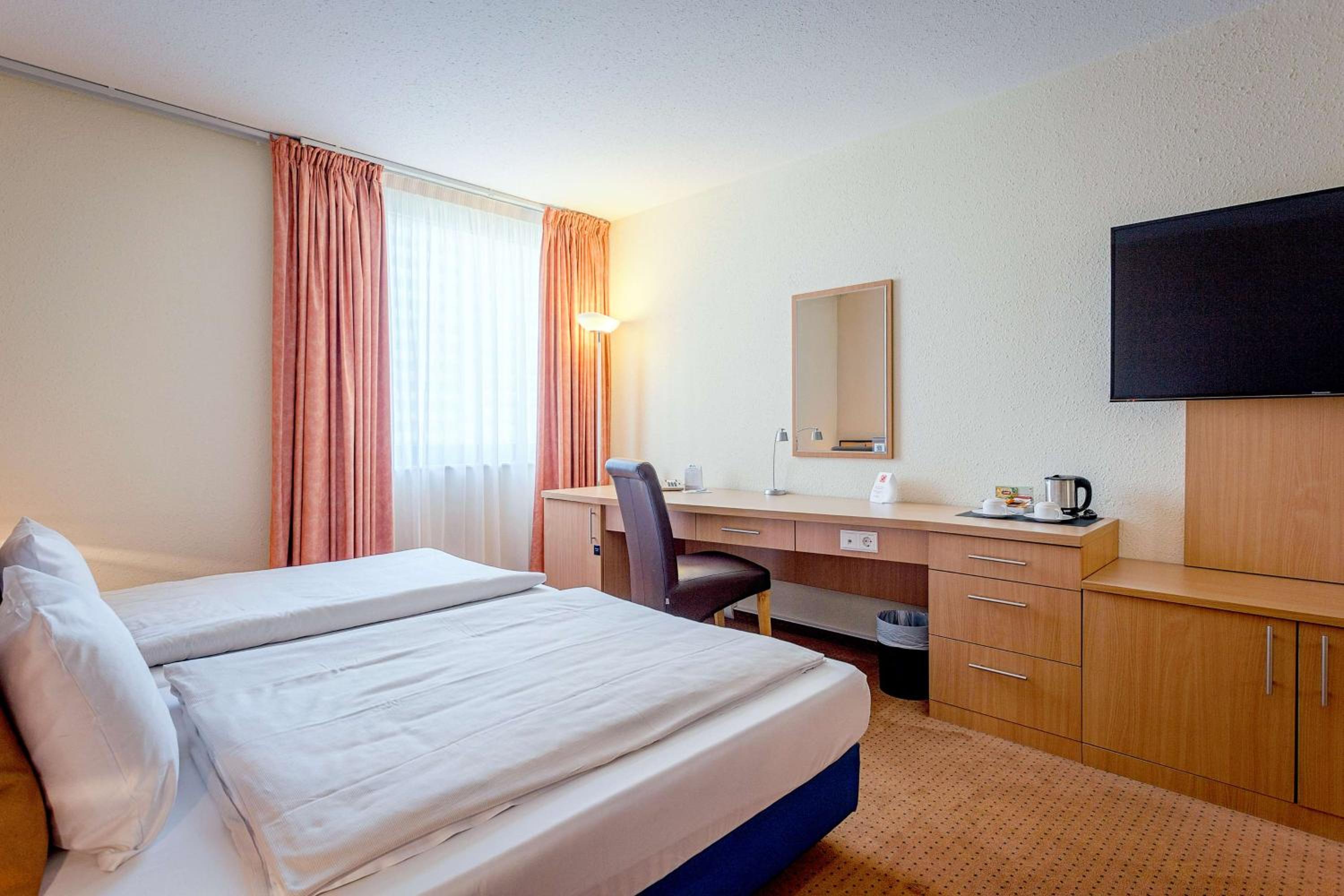 Comfort Double Room - Photo 9