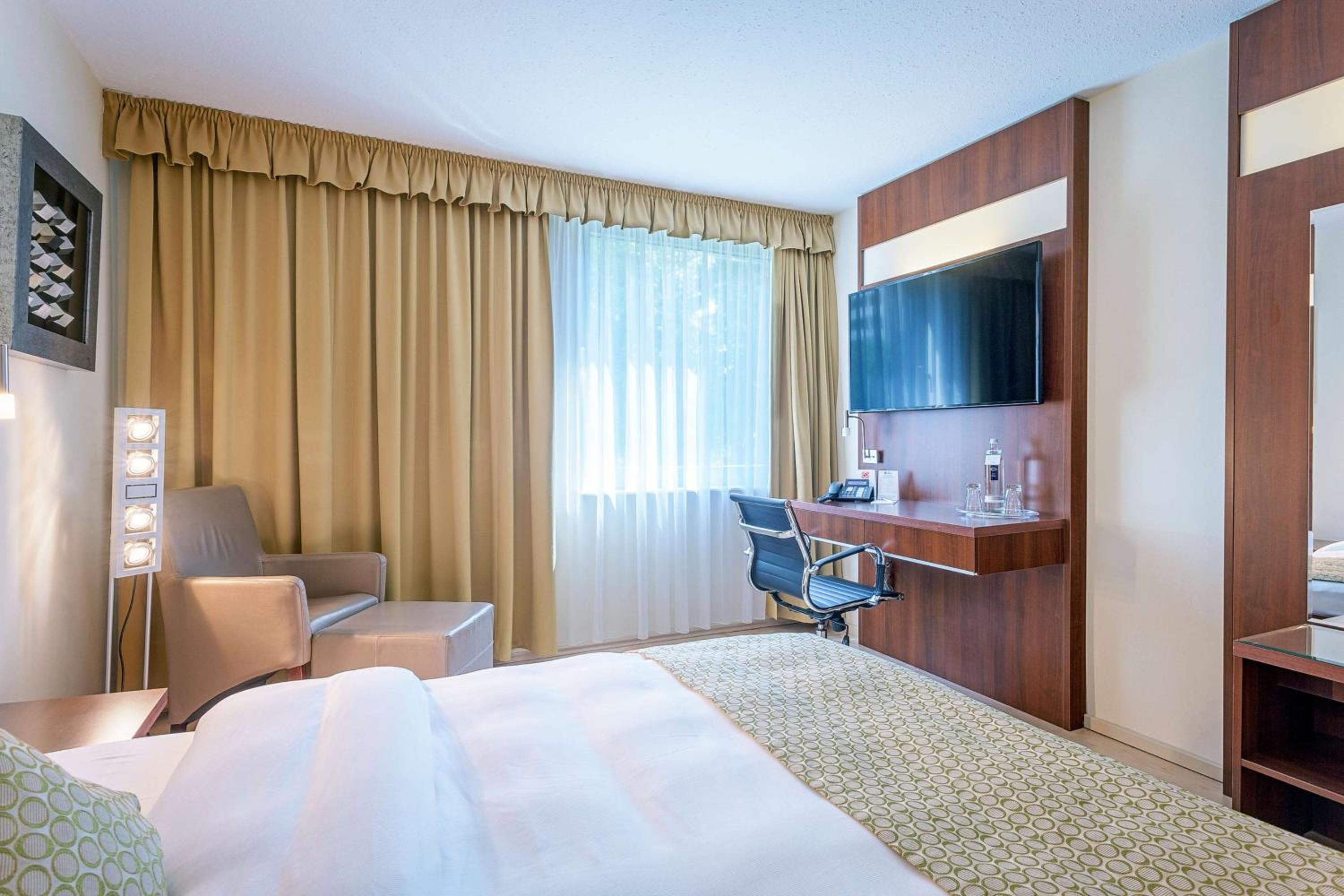 Executive King Room - Photo 1